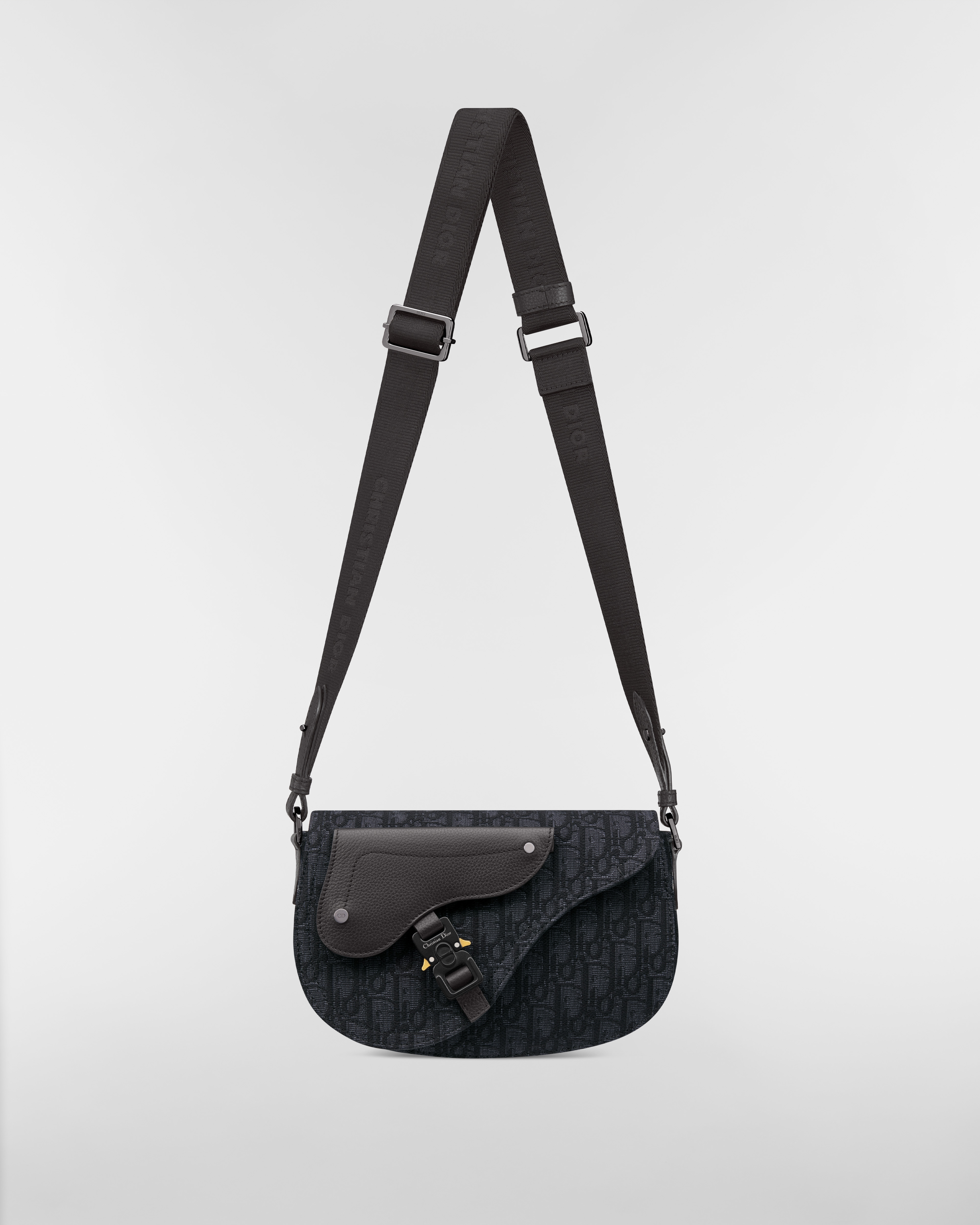 马鞍信使包 黑色 Oblique 印花面料和黑色粒面牛皮革 E07