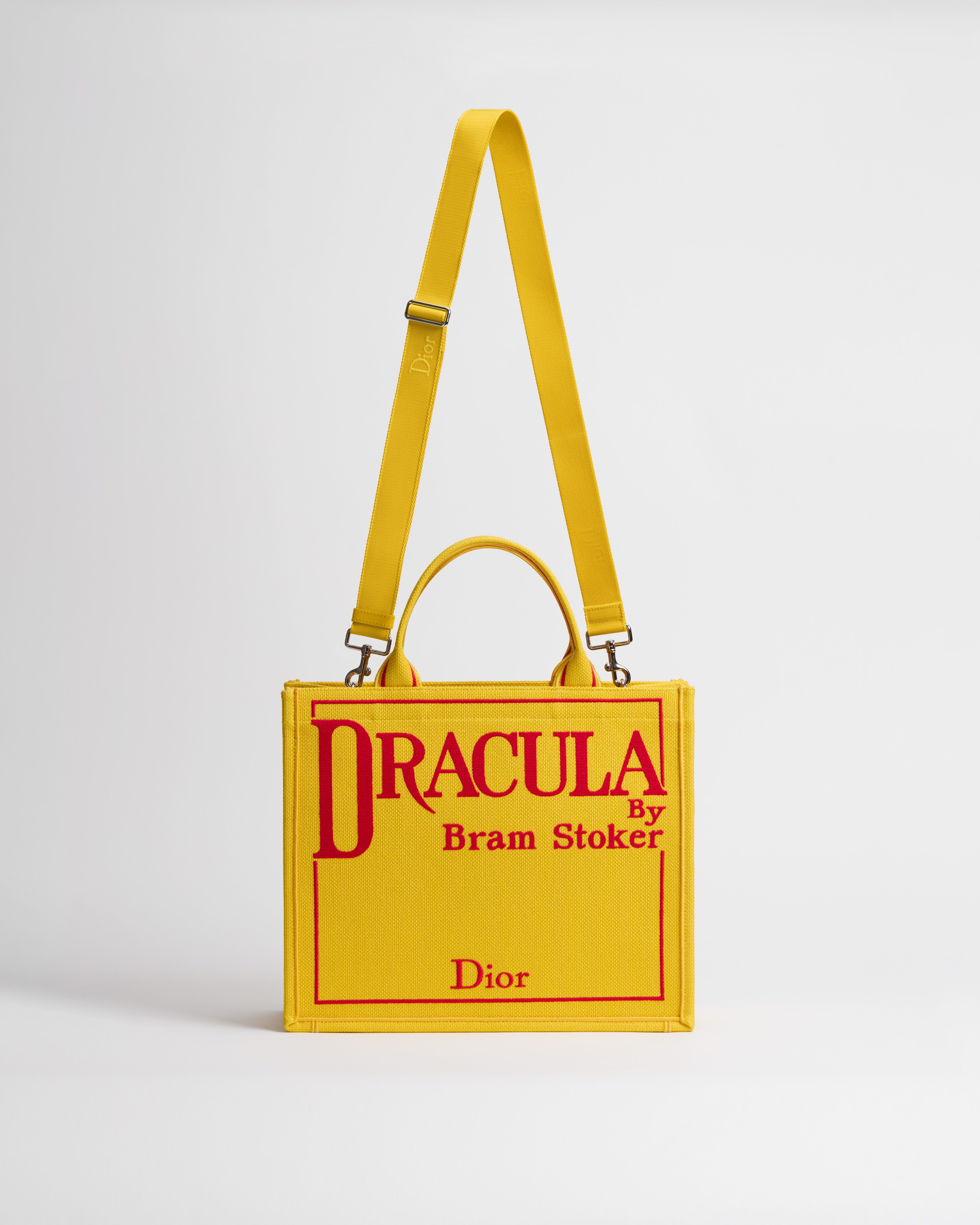 中号 Book Tote 手袋（附肩带） 黄色底色和红色 Book Cover 刺绣（36 x 31.5 x 14 厘米） E07