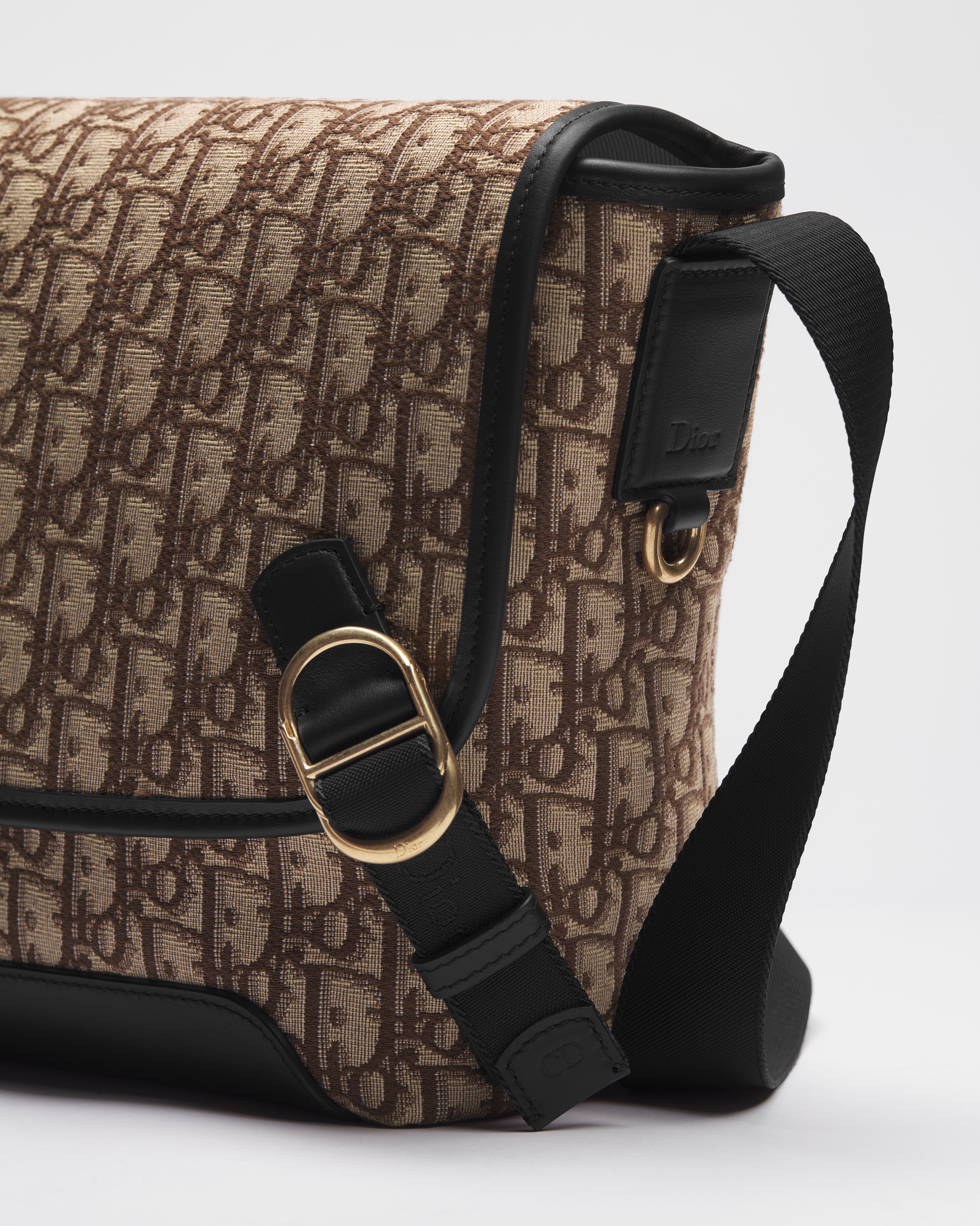 小号 Dior Jett 翻盖信使包 棕色 Oblique 印花面料 E09