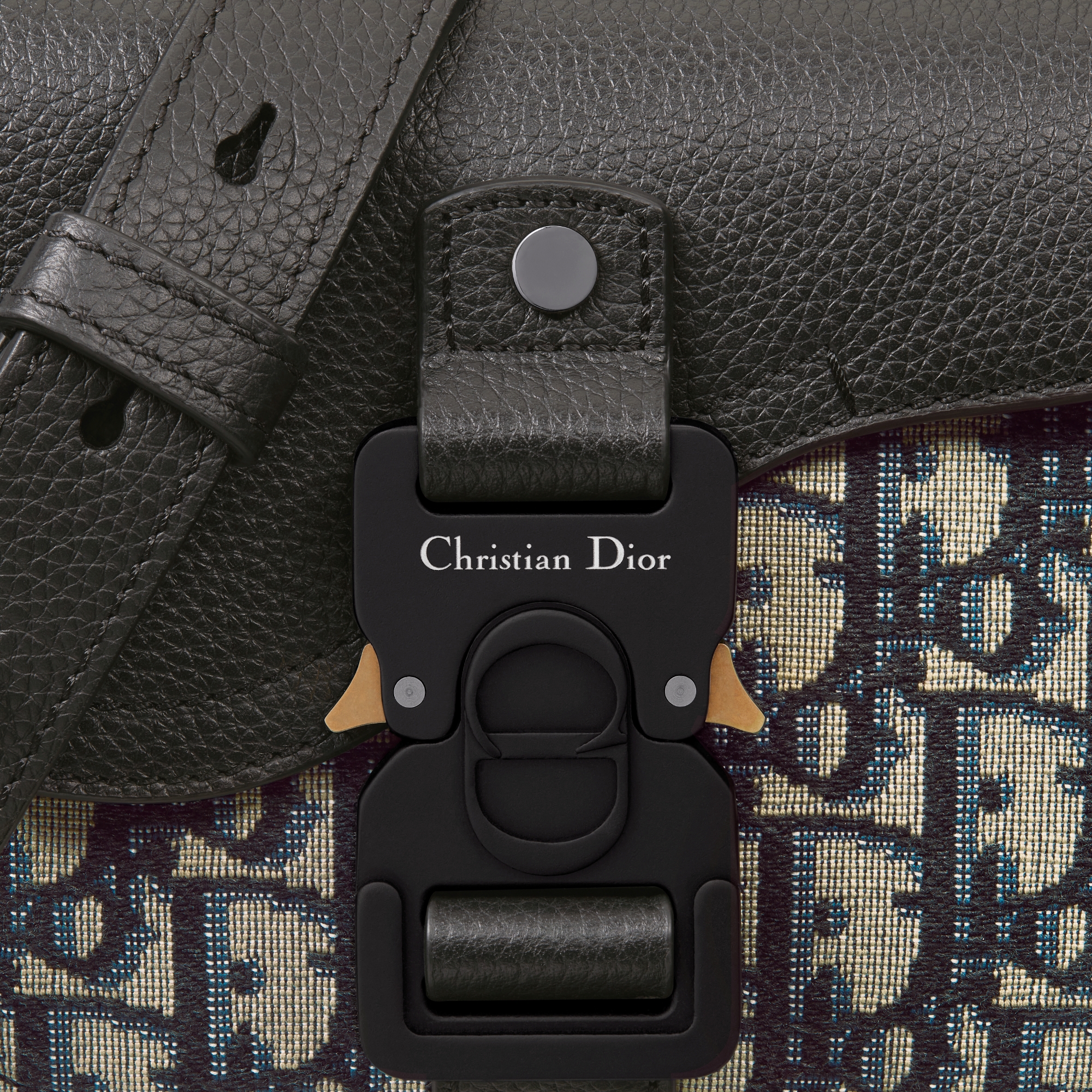 迷你马鞍信使包 米色和黑色 Oblique 印花面料和黑色粒面牛皮革搭配翻盖 E09