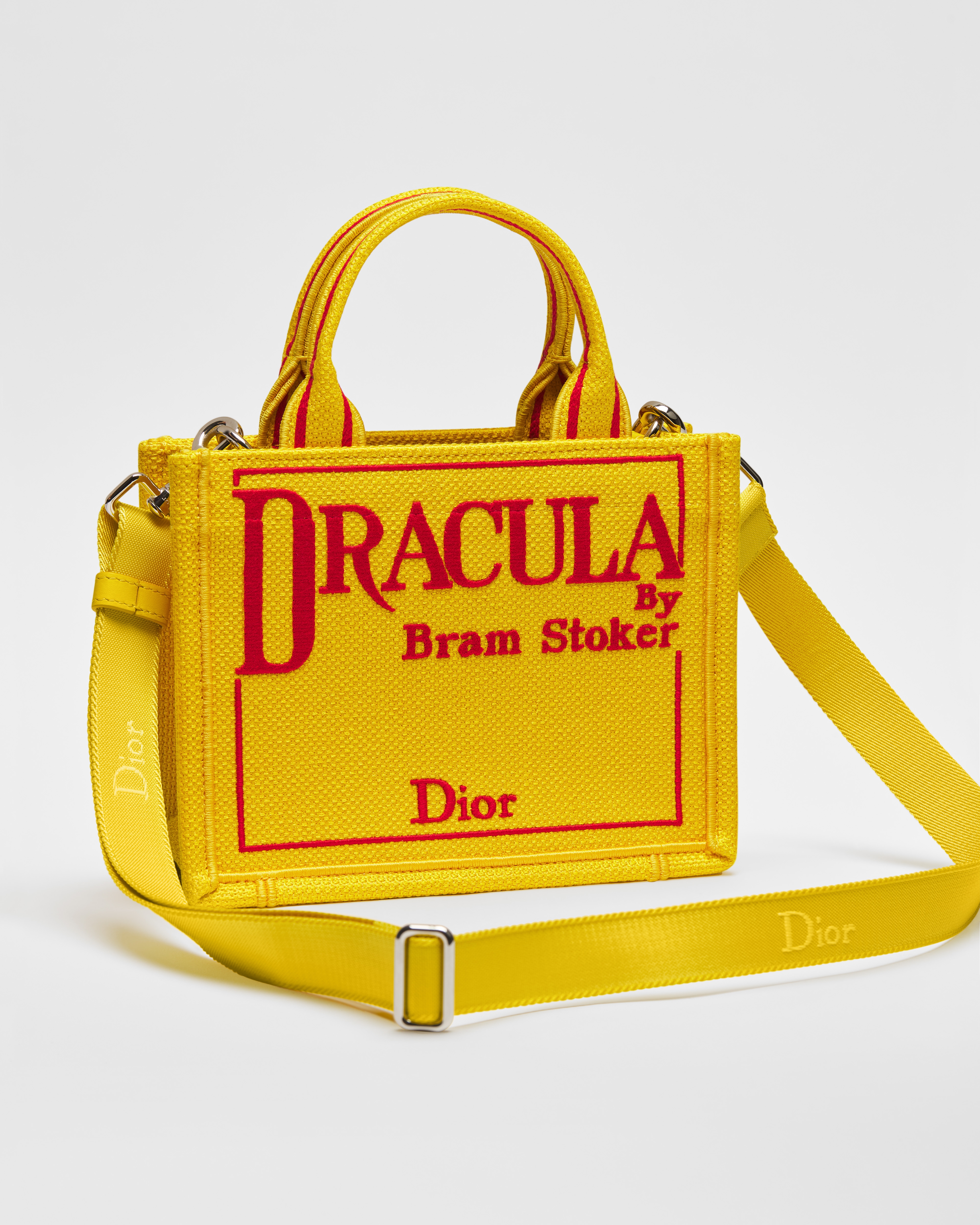 迷你 Book Tote 手袋（附肩带） 黄色底色红色 Book Cover 刺绣 （20 x 15.5 x 6 厘米） E03