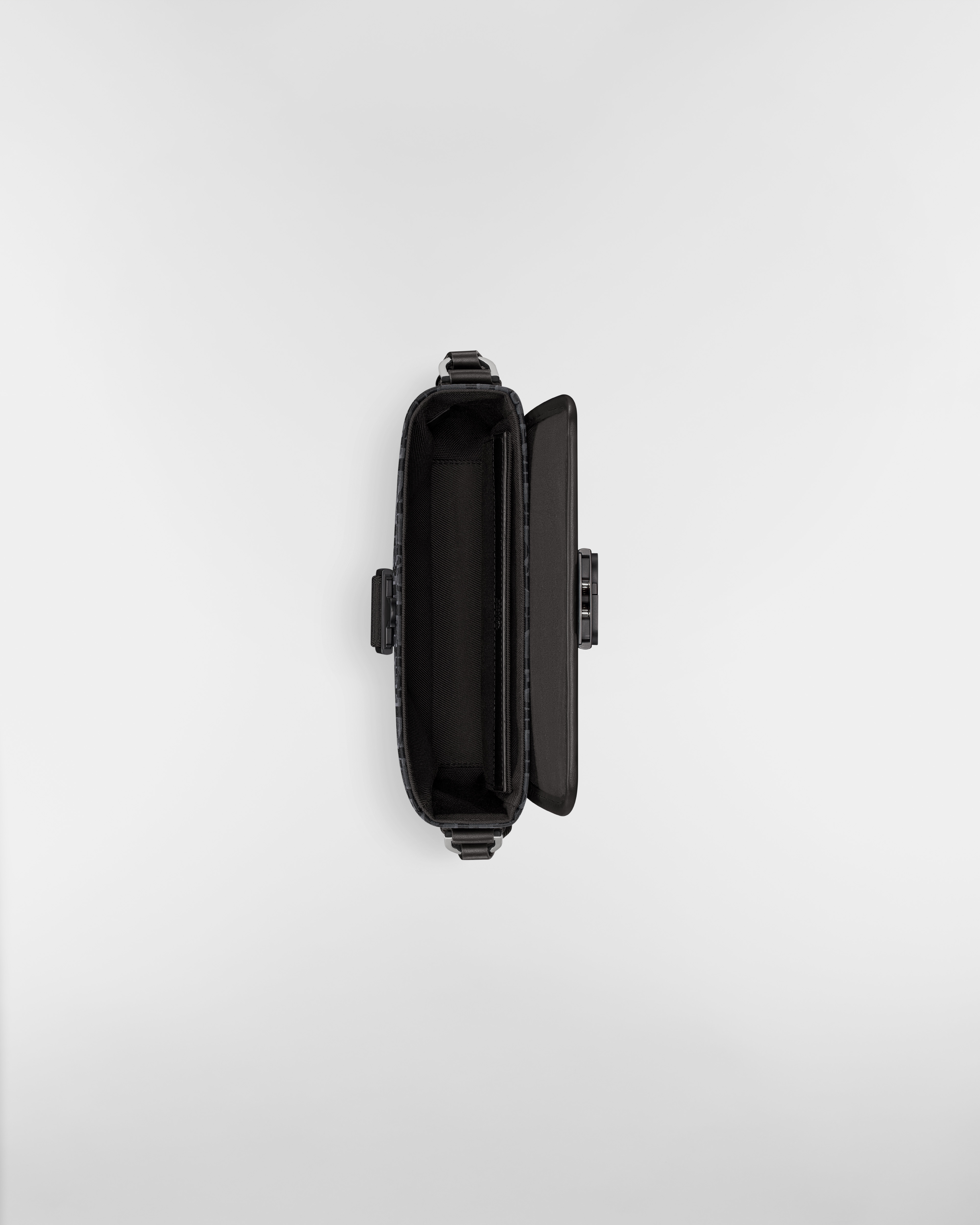 迷你 Dior Trek 翻盖信使包 黑色 Oblique 印花尼龙 E06