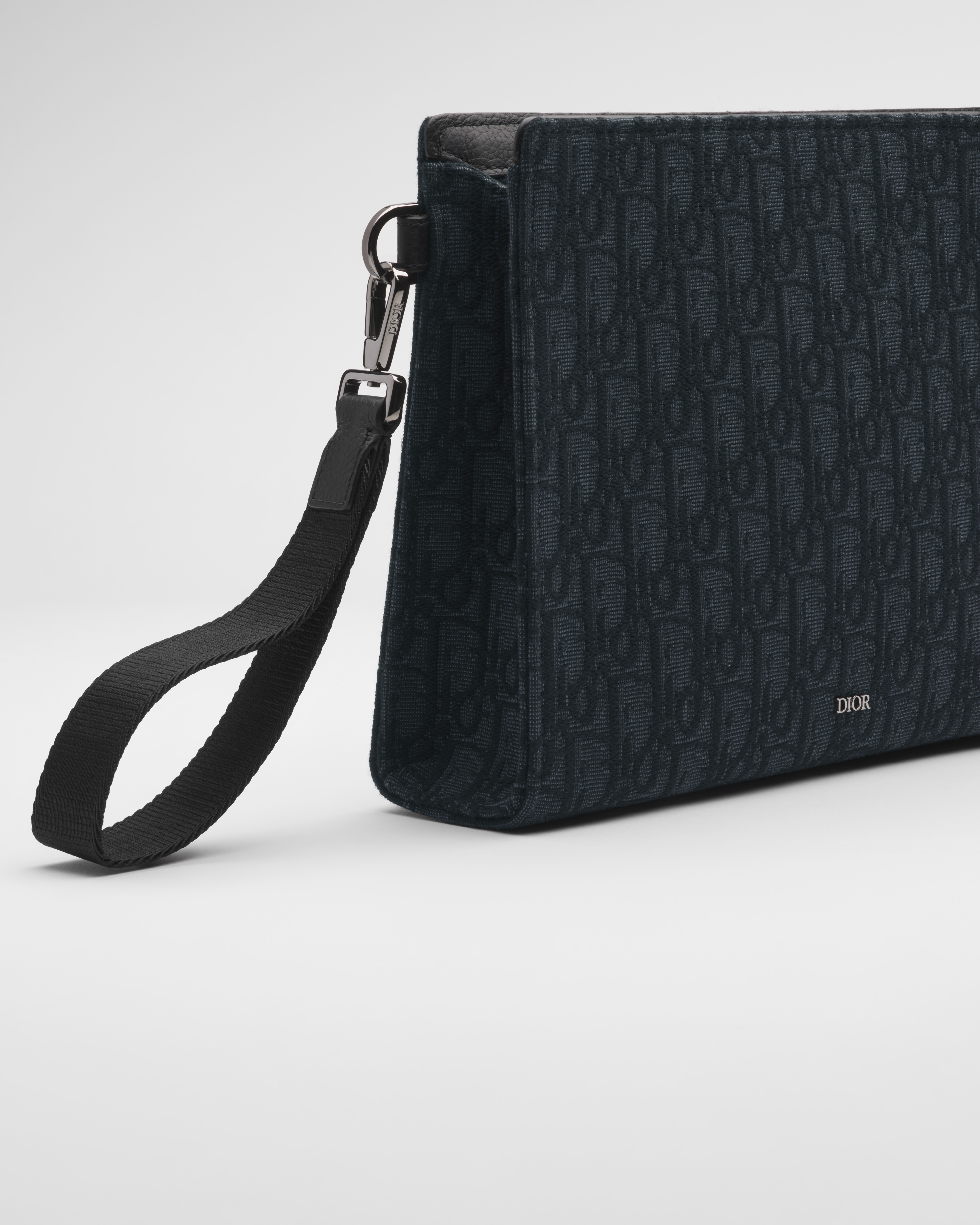 A5 三角形手拿包 黑色 Oblique 印花面料 E06