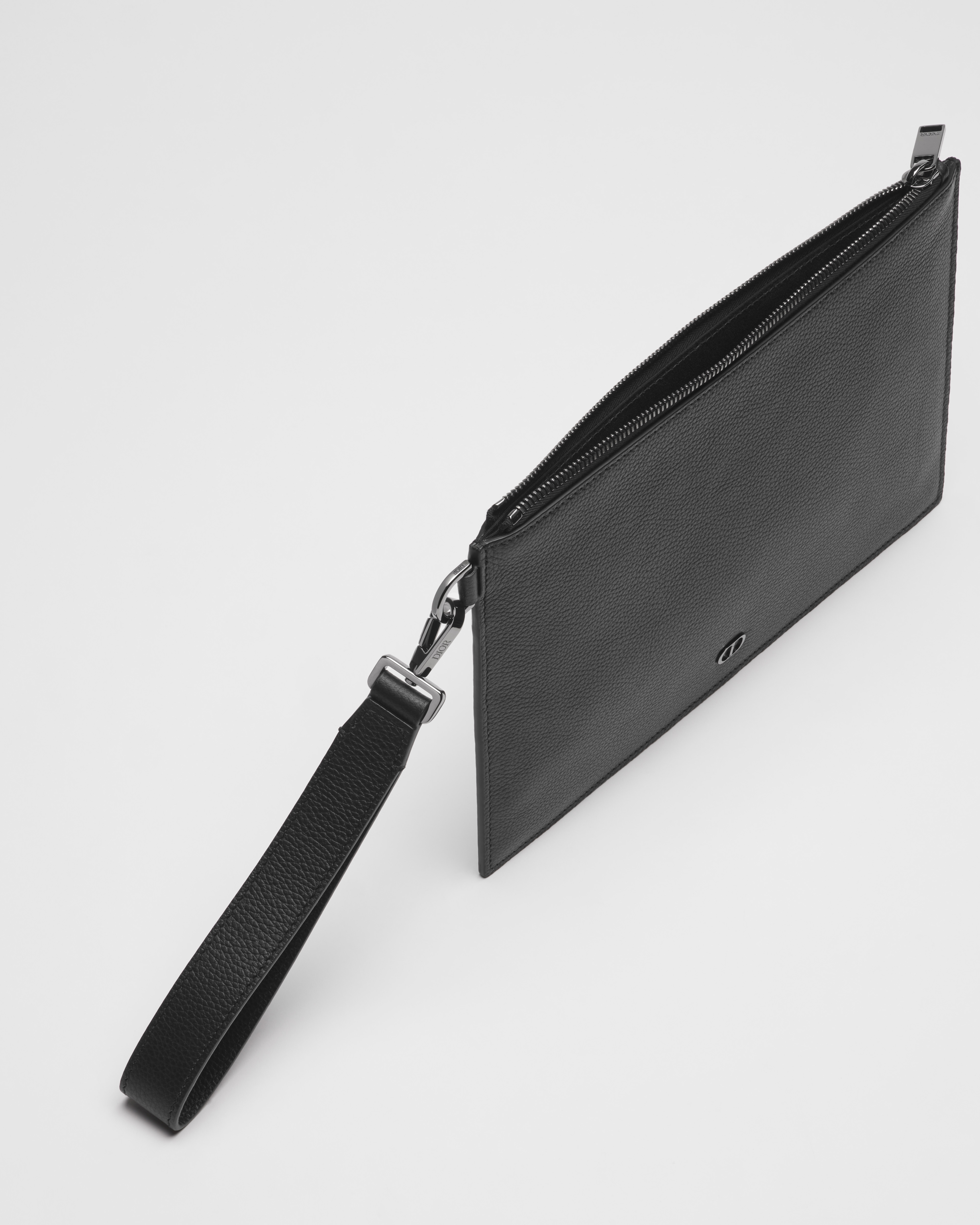 A5 手拿包 黑色粒面牛皮革 CD Icon 标志 E12