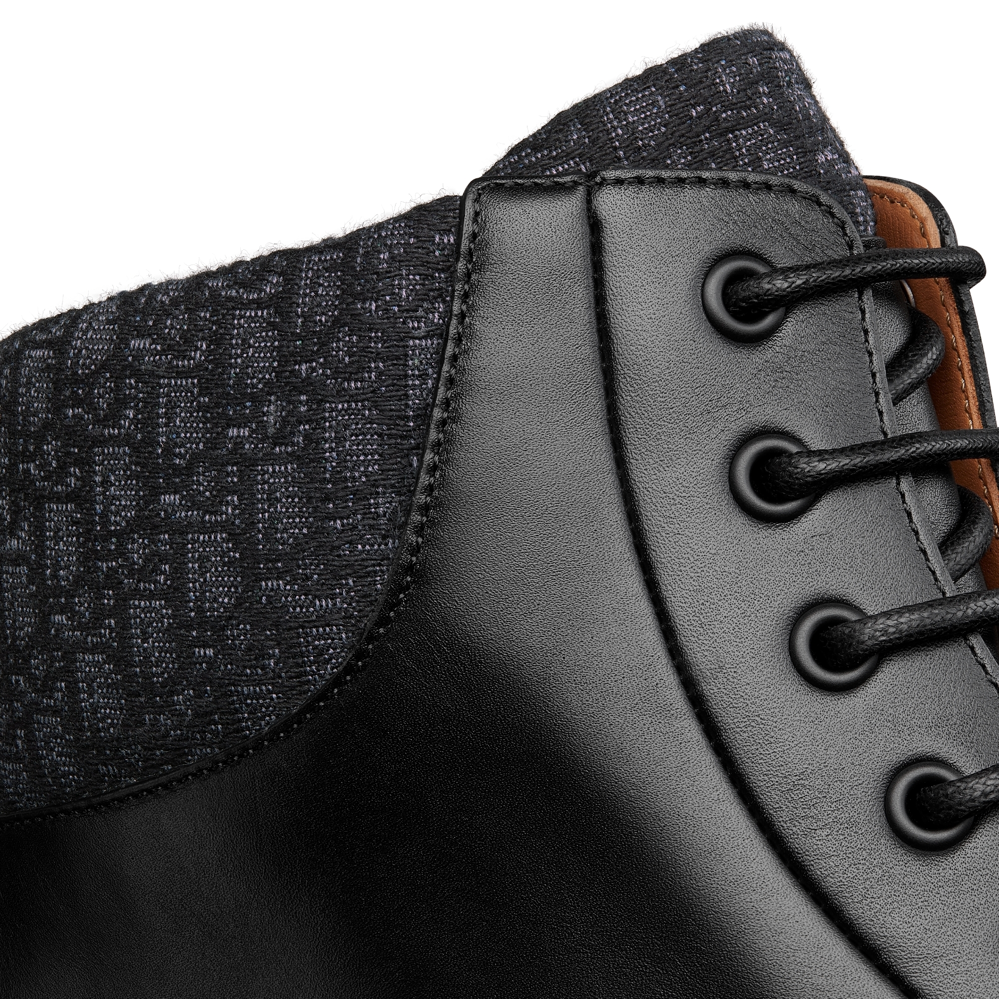 Dior Explorer III 及踝靴 黑色光滑牛皮革和黑色 Oblique 印花面料 E09