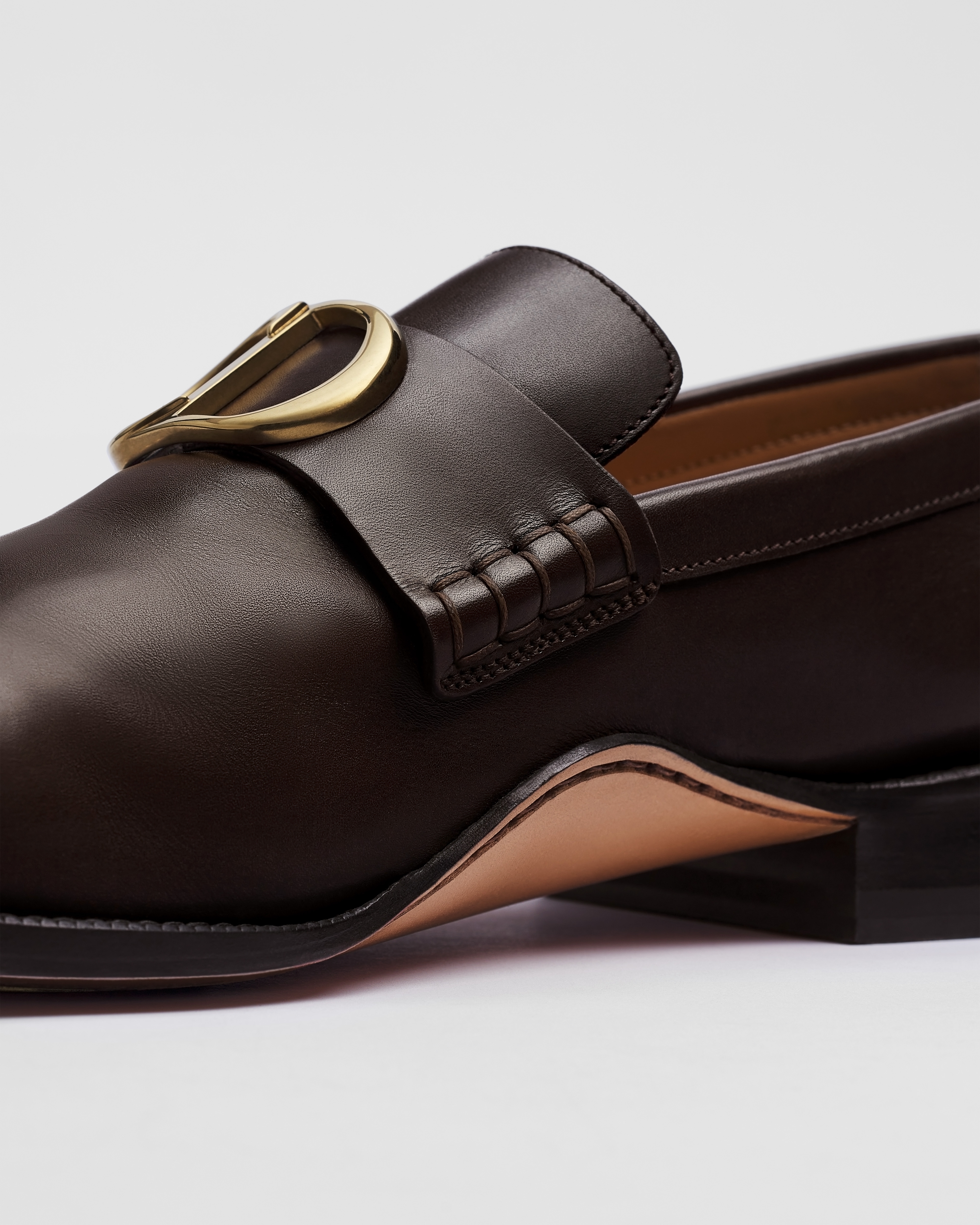 Dior Archie 乐福鞋 深棕色光滑牛皮革 E10