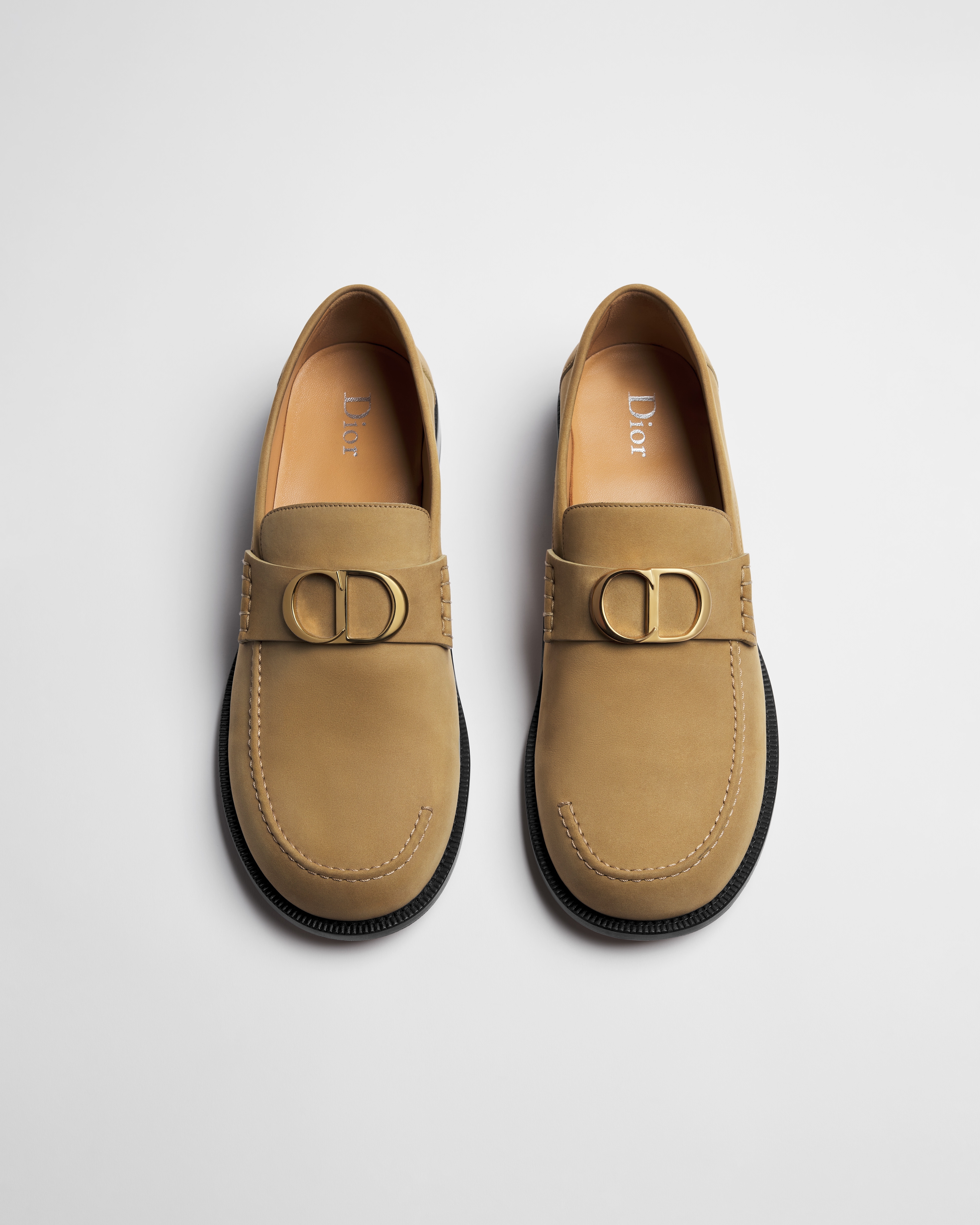 Dior Archie 乐福鞋 驼色磨砂革 E06