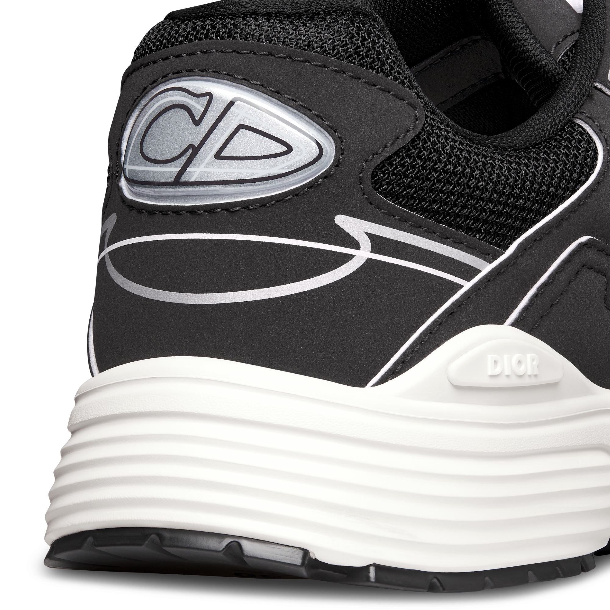 B30 Countdown 运动鞋 黑色网面和黑色科技面料 E09