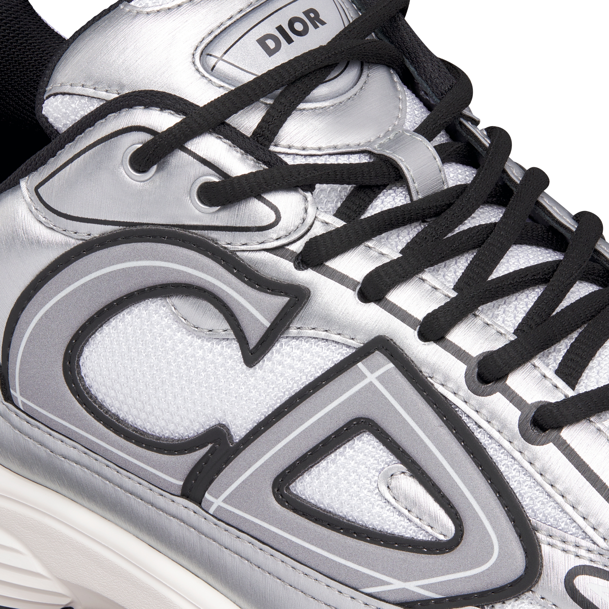 B30 Countdown 运动鞋 白色金属光泽网眼织物和银色调金属光泽科技面料 E09