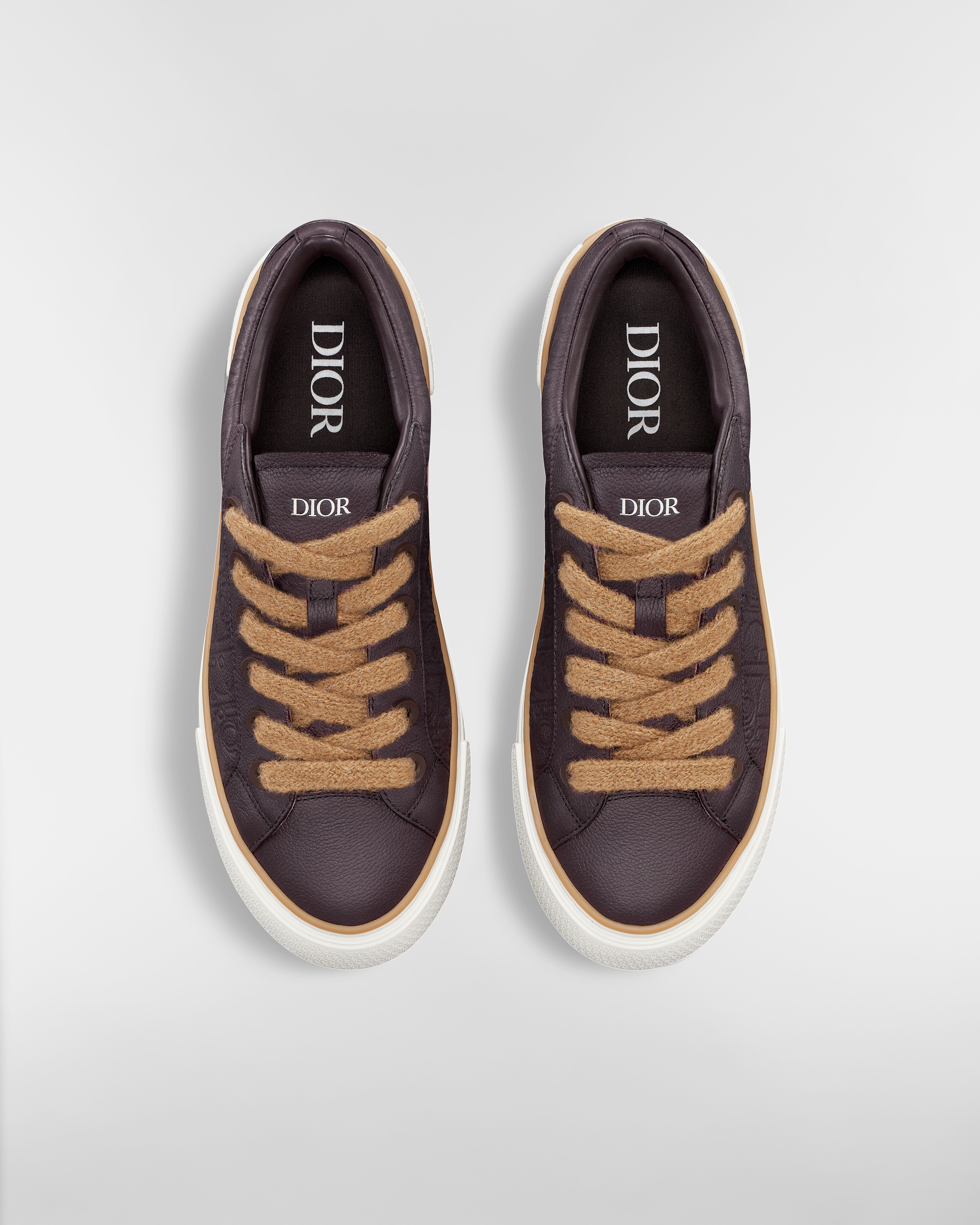 B33 Spin 运动鞋 酒红色粒面牛皮革和酒红色 Dior Gravity 印花效果皮革 E06