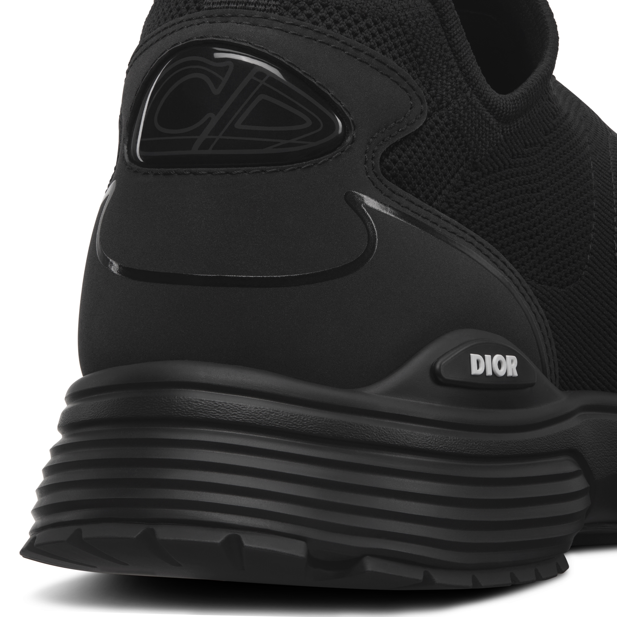 B30 Countdown 运动鞋 黑色网眼织物和黑色科技面料 E09