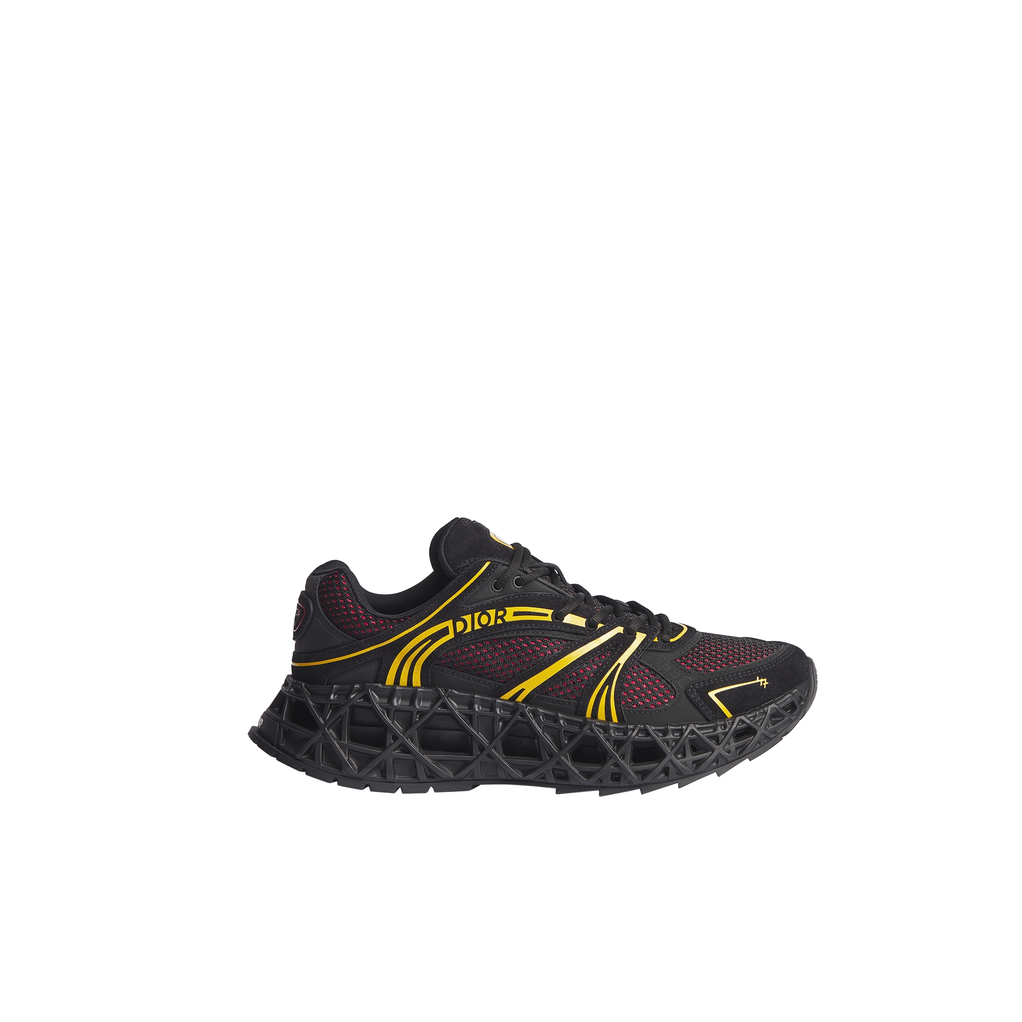 B35 NXXT 运动鞋 黑色绒面革、黑色和黄色科技面料和红色网眼织物 E02