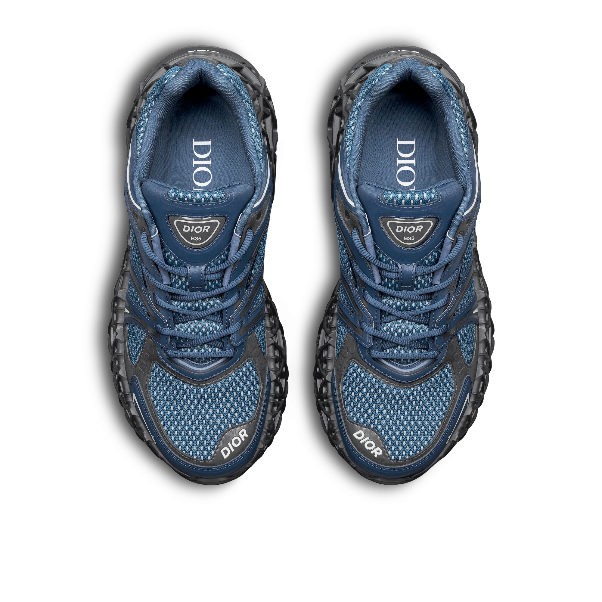 B35 NXXT 运动鞋 蓝色和黑色科技面料搭配蓝色网眼织物 E06