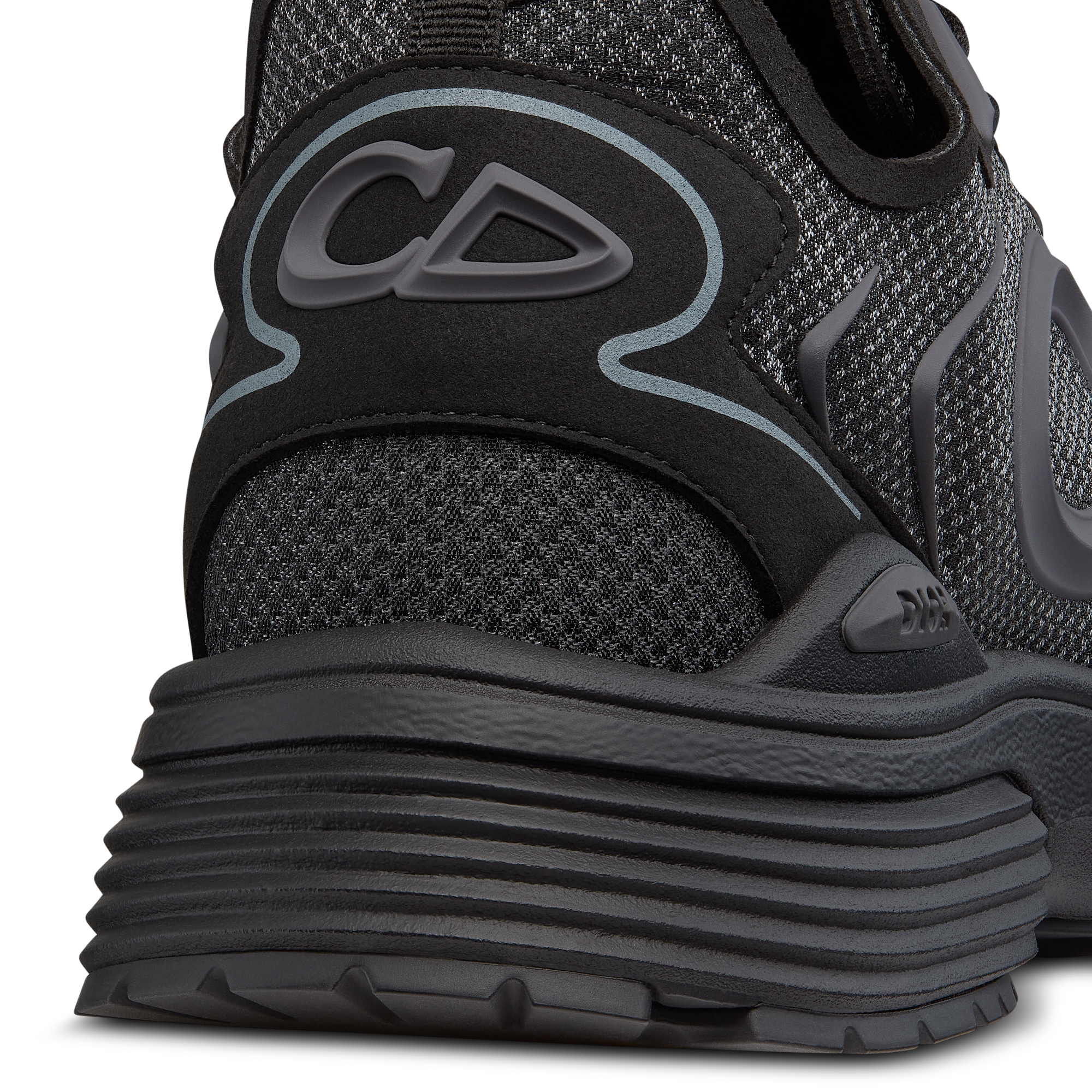 B30 Countdown 科技运动鞋 黑色半透明 N3O 尼龙、黑色科技面料和灰色橡胶 E09