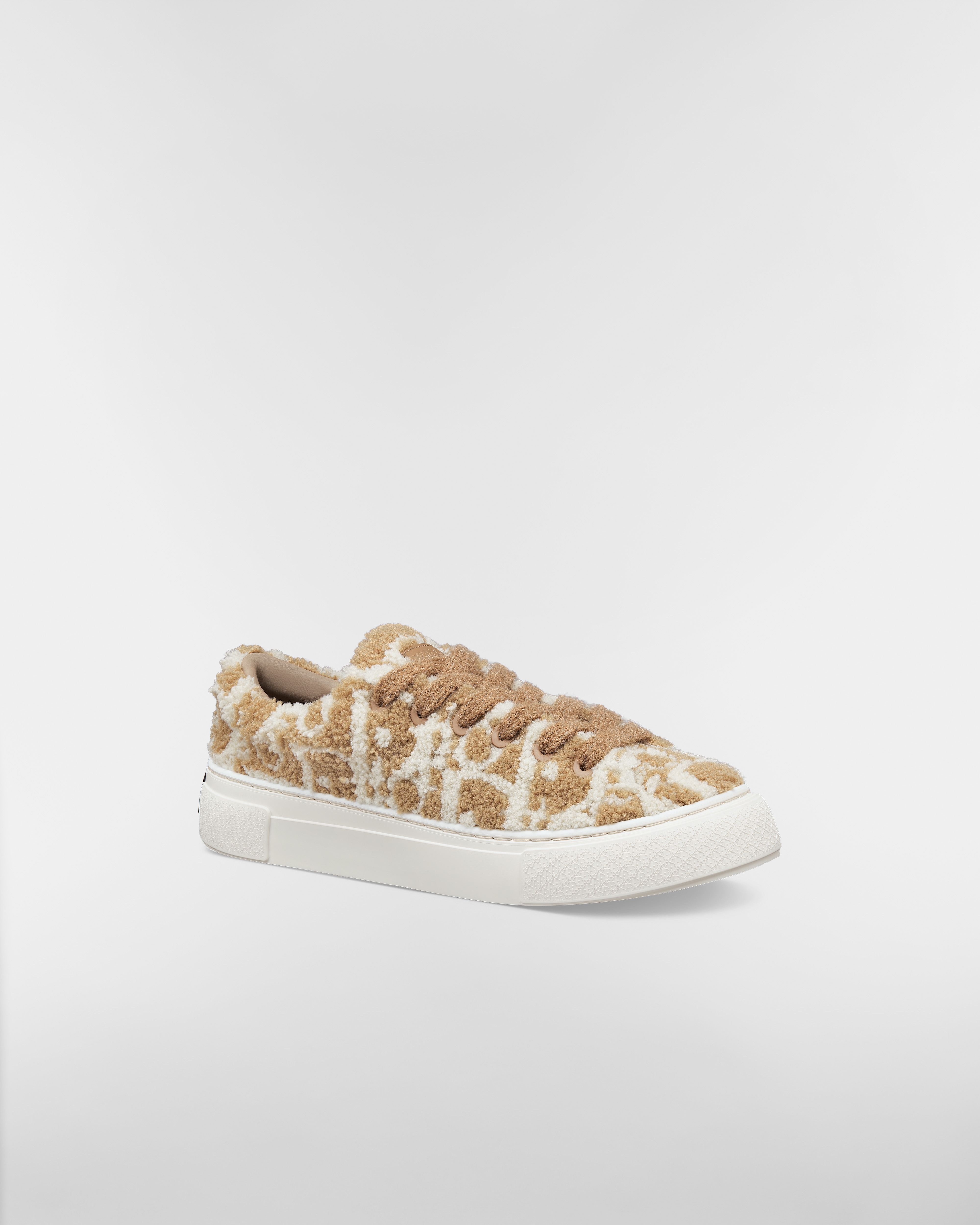 B33 Spin 运动鞋 – 限量编号版 驼色和奶油白色 Oblique 嵌花编织效果羊毛皮 E03