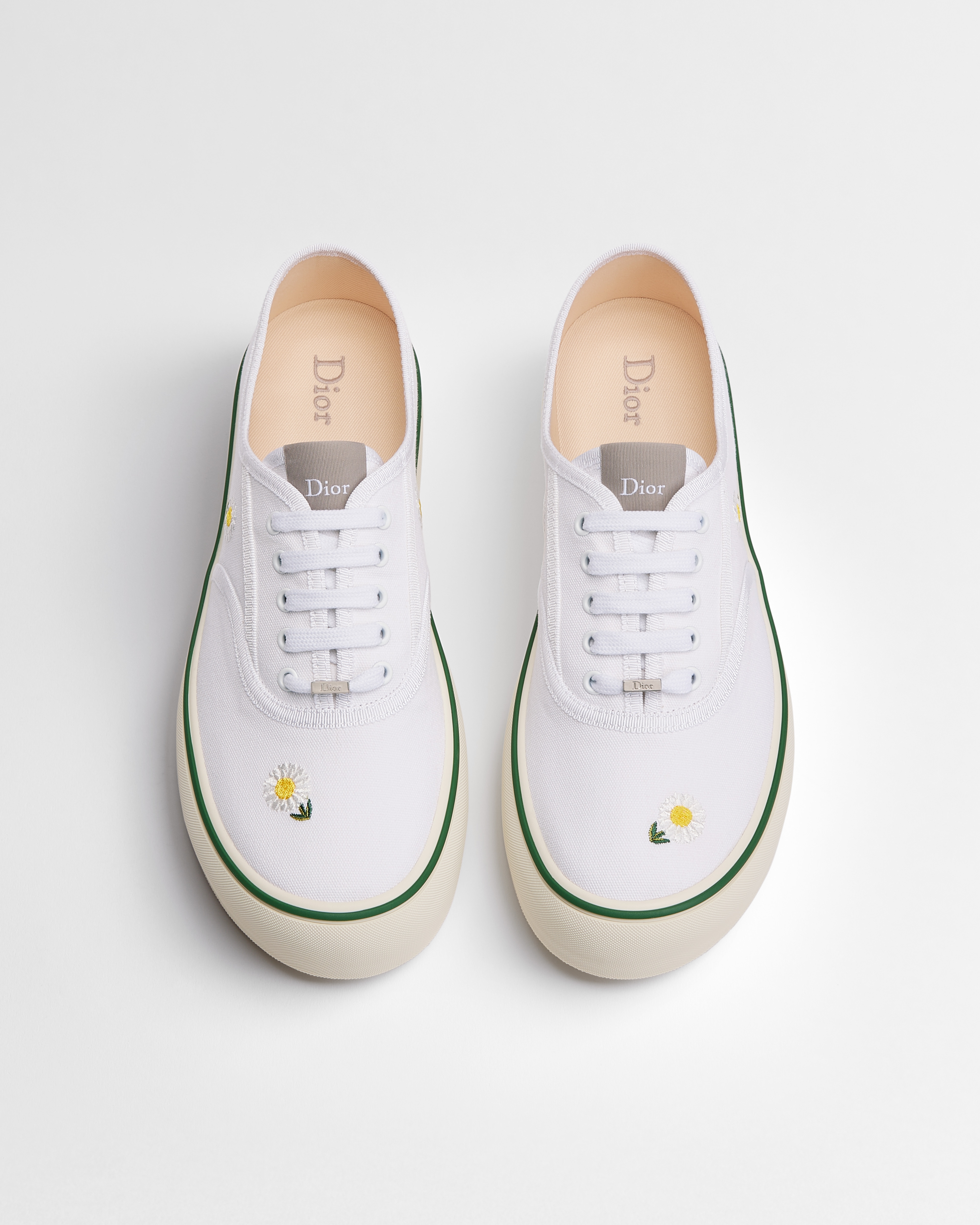 Dior Saltwind 运动鞋 白色棉质面料多色 Dior Daisy 图案刺绣 E06