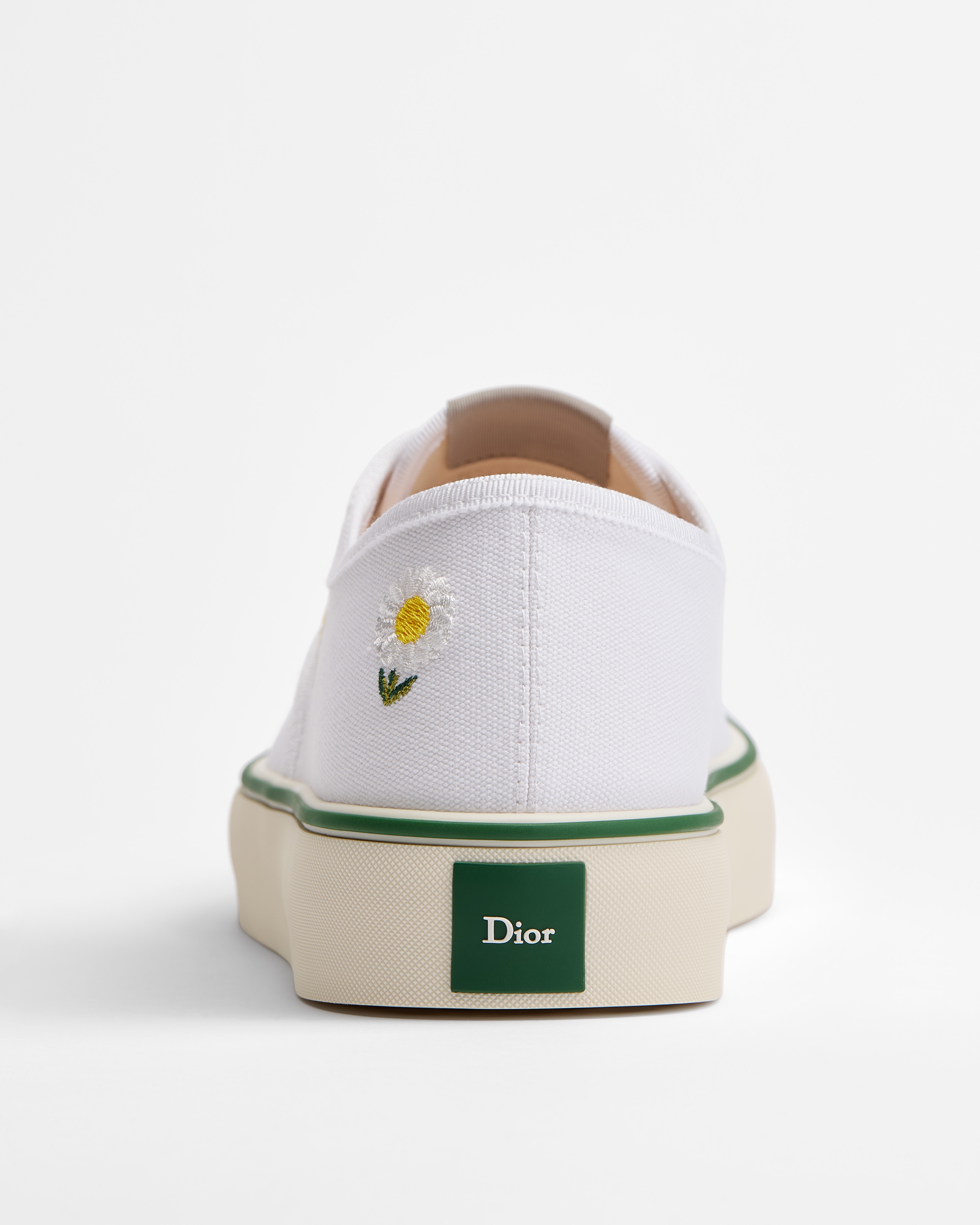 Dior Saltwind 运动鞋 白色棉质面料多色 Dior Daisy 图案刺绣 E08