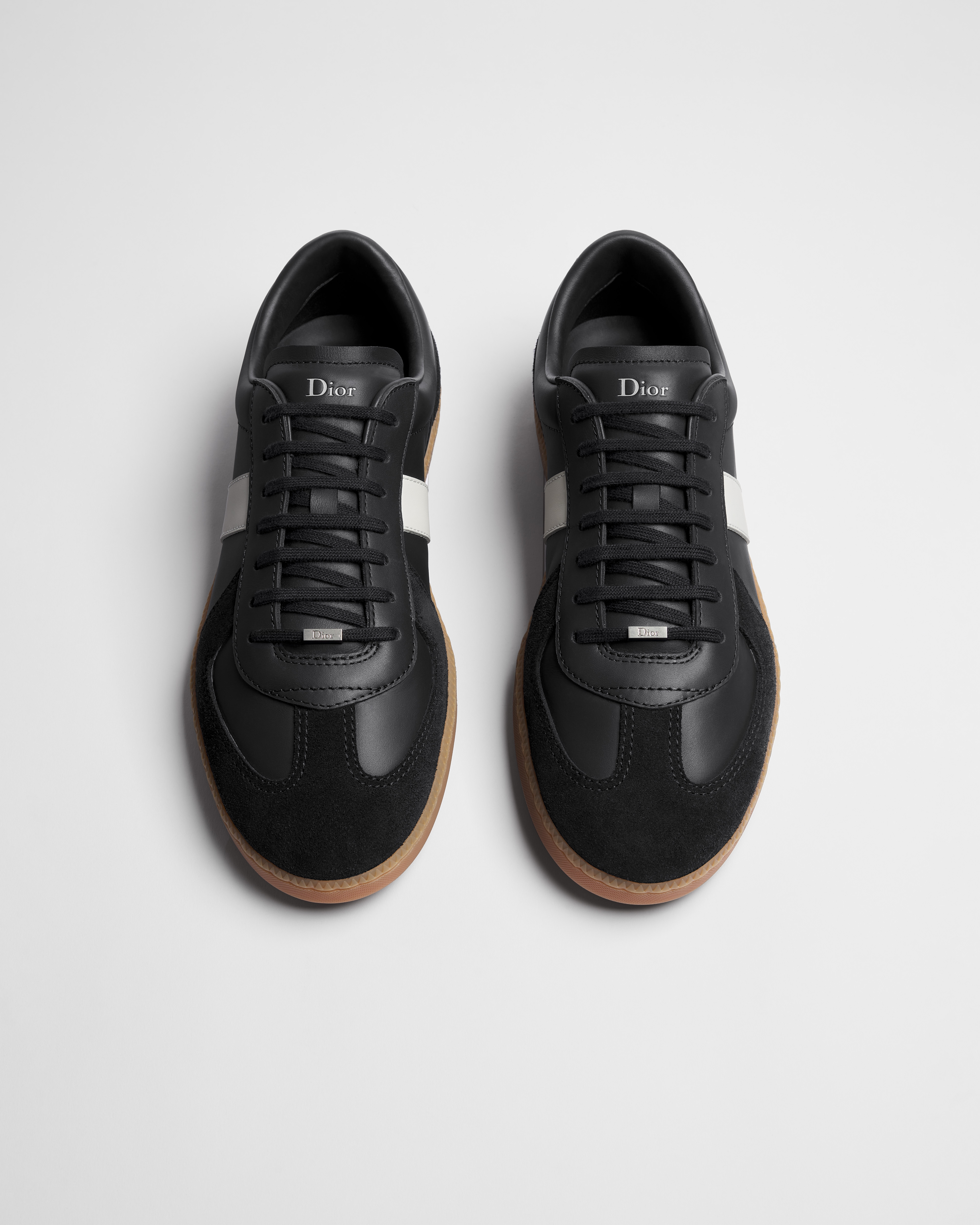 B01 Matchpoint 运动鞋 黑色和白色光滑牛皮革搭配黑色绒面革 E06