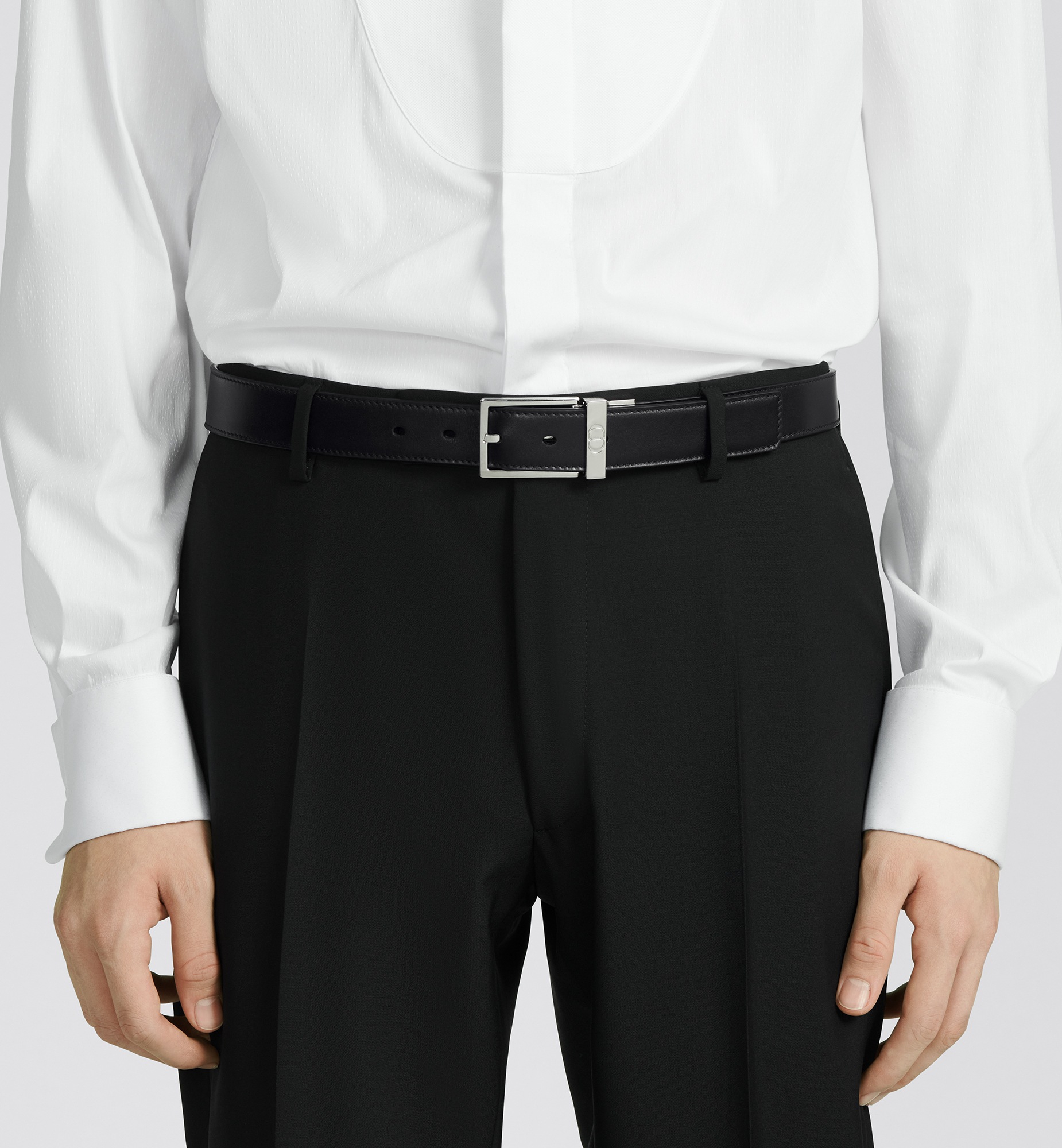 双面腰带 30 毫米黑色和海军蓝色光滑牛皮革 E11