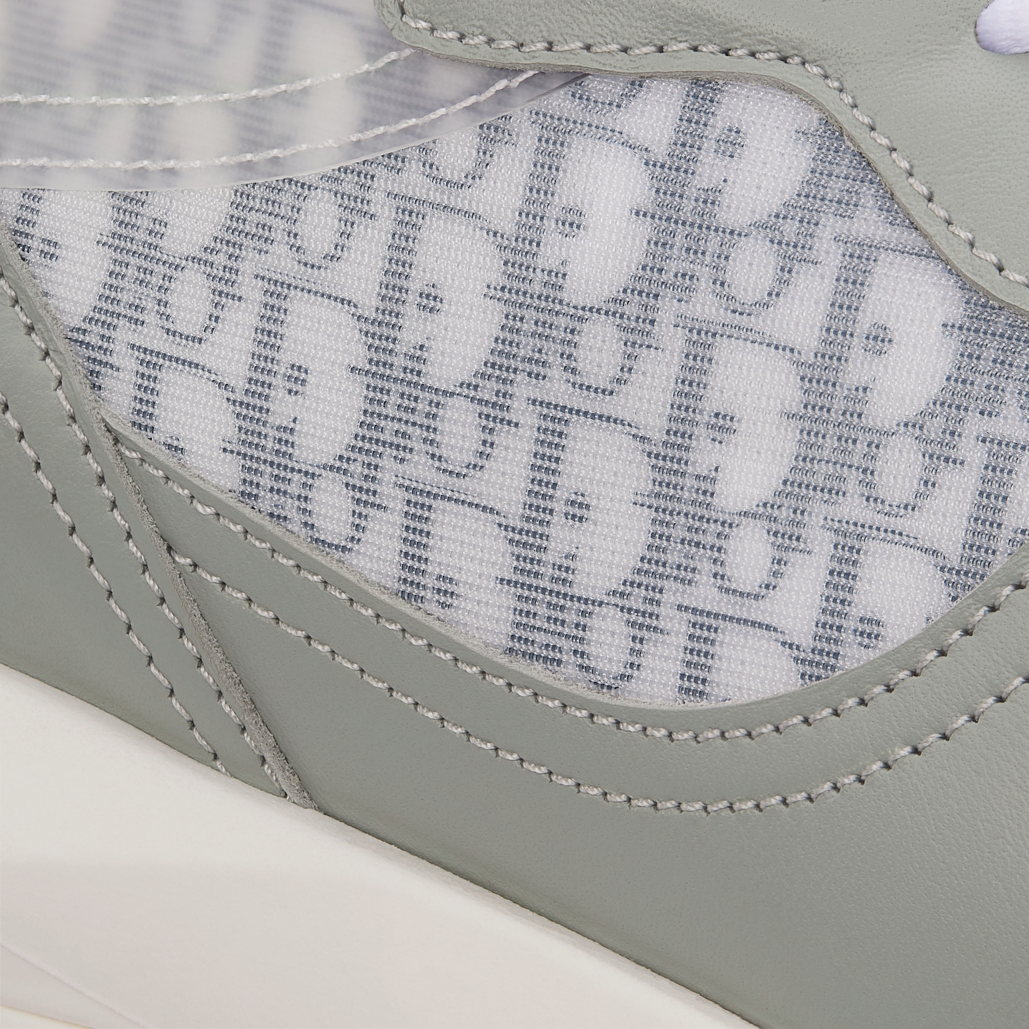 B25 Runner 运动鞋儿童款 灰色光滑牛皮革搭配黑色和白色 Oblique 印花 E09