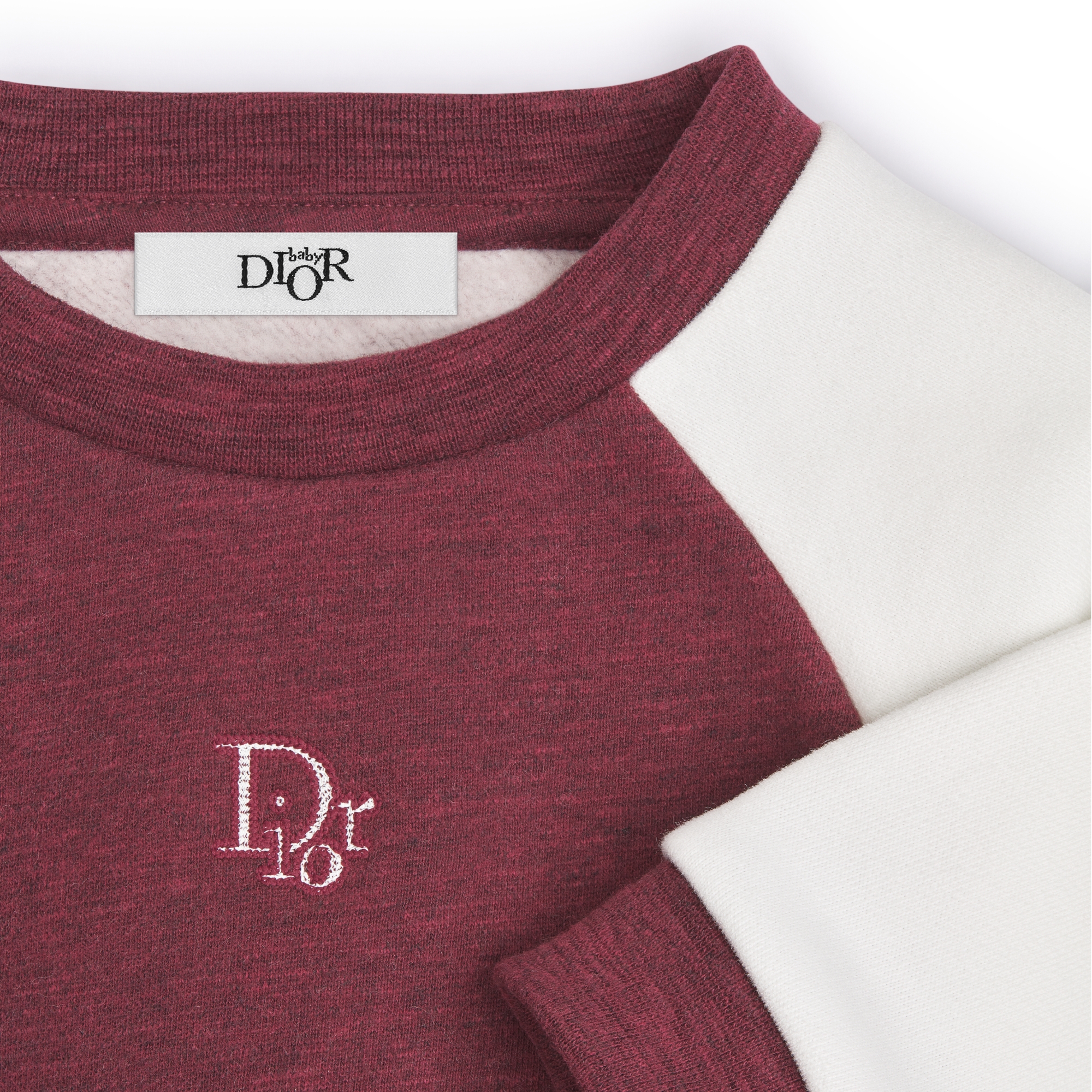 婴幼儿卫衣 酒红色和象牙色磨砂棉质起绒面料层次色调 E09