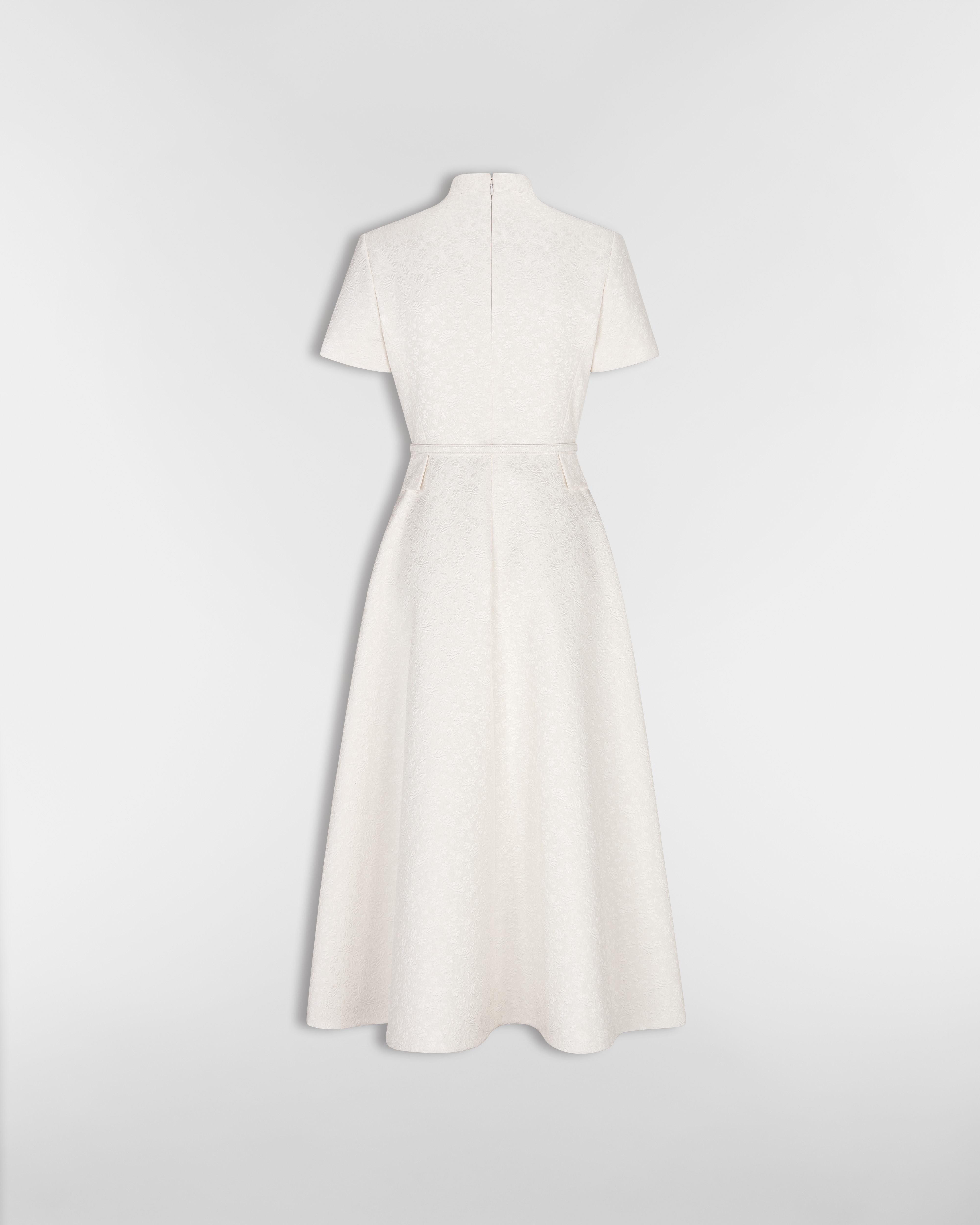 中长款衬衫式连衣裙 米白色棉质和桑蚕丝混纺面料普罗旺斯风格绗缝 Millefiori 图案搭配腰带 E08