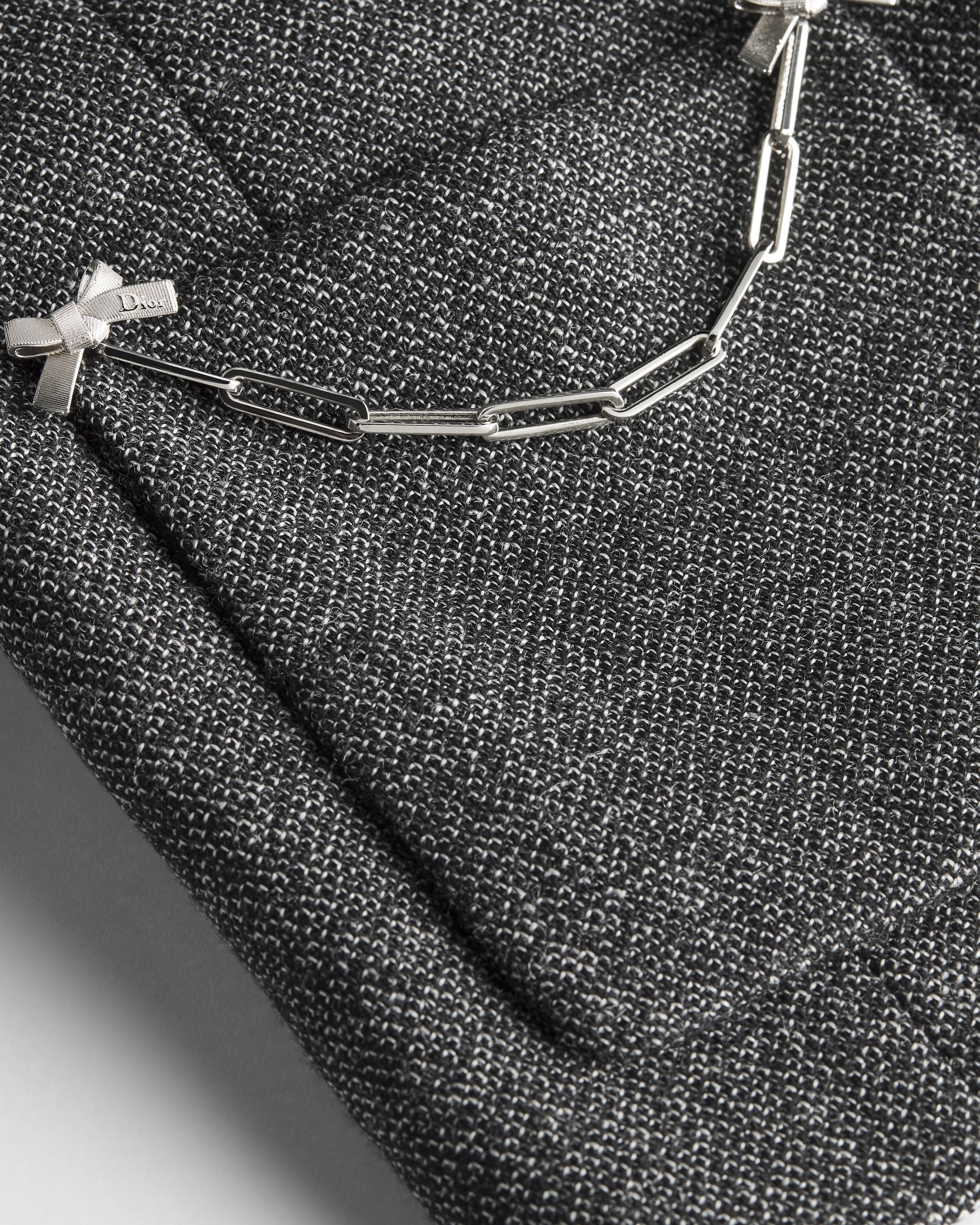 短款外套 黑色和白色绵羊毛粗花呢 E11