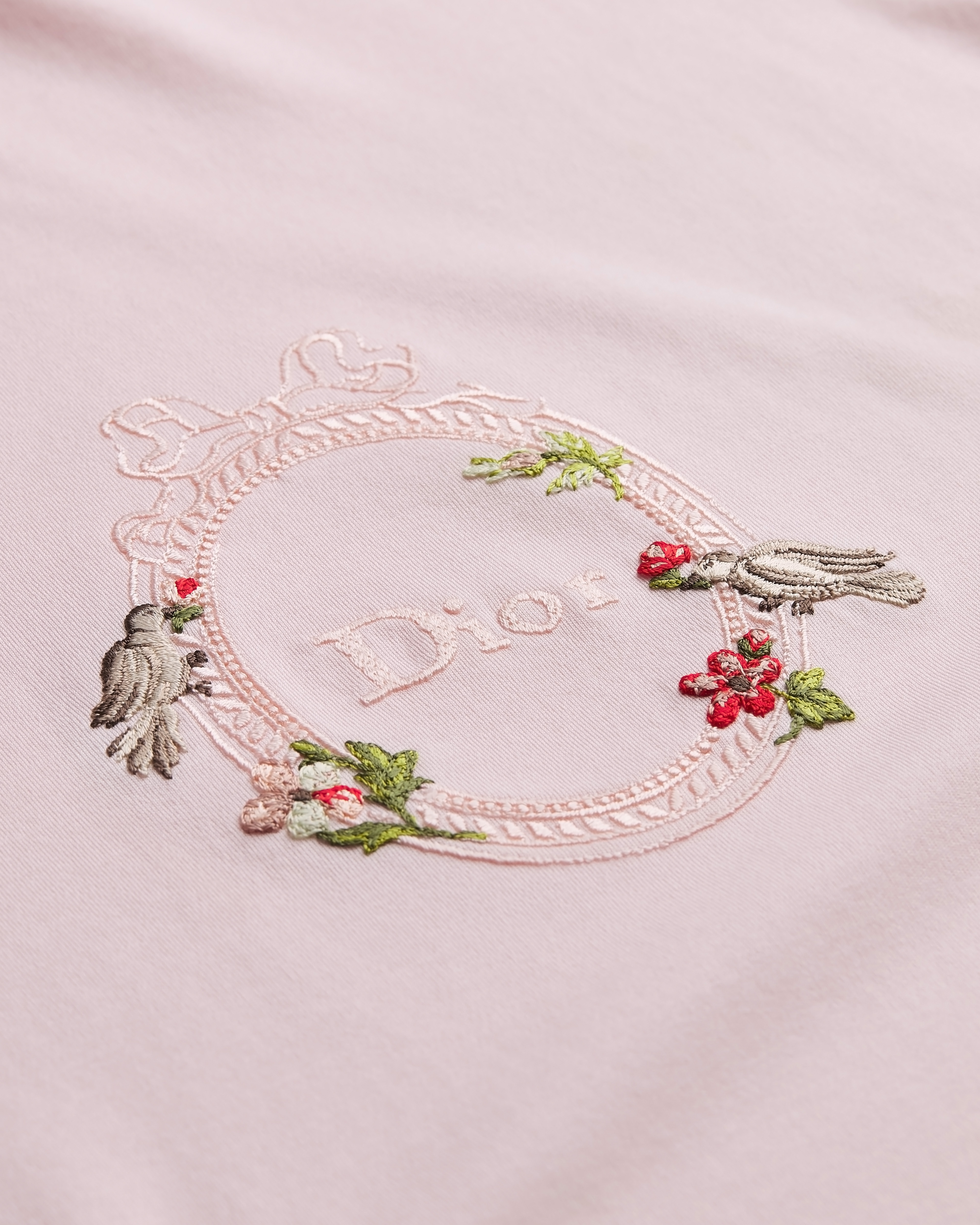 Dioramour 超大版型短款 T 恤 粉色棉质平纹针织面料 E09