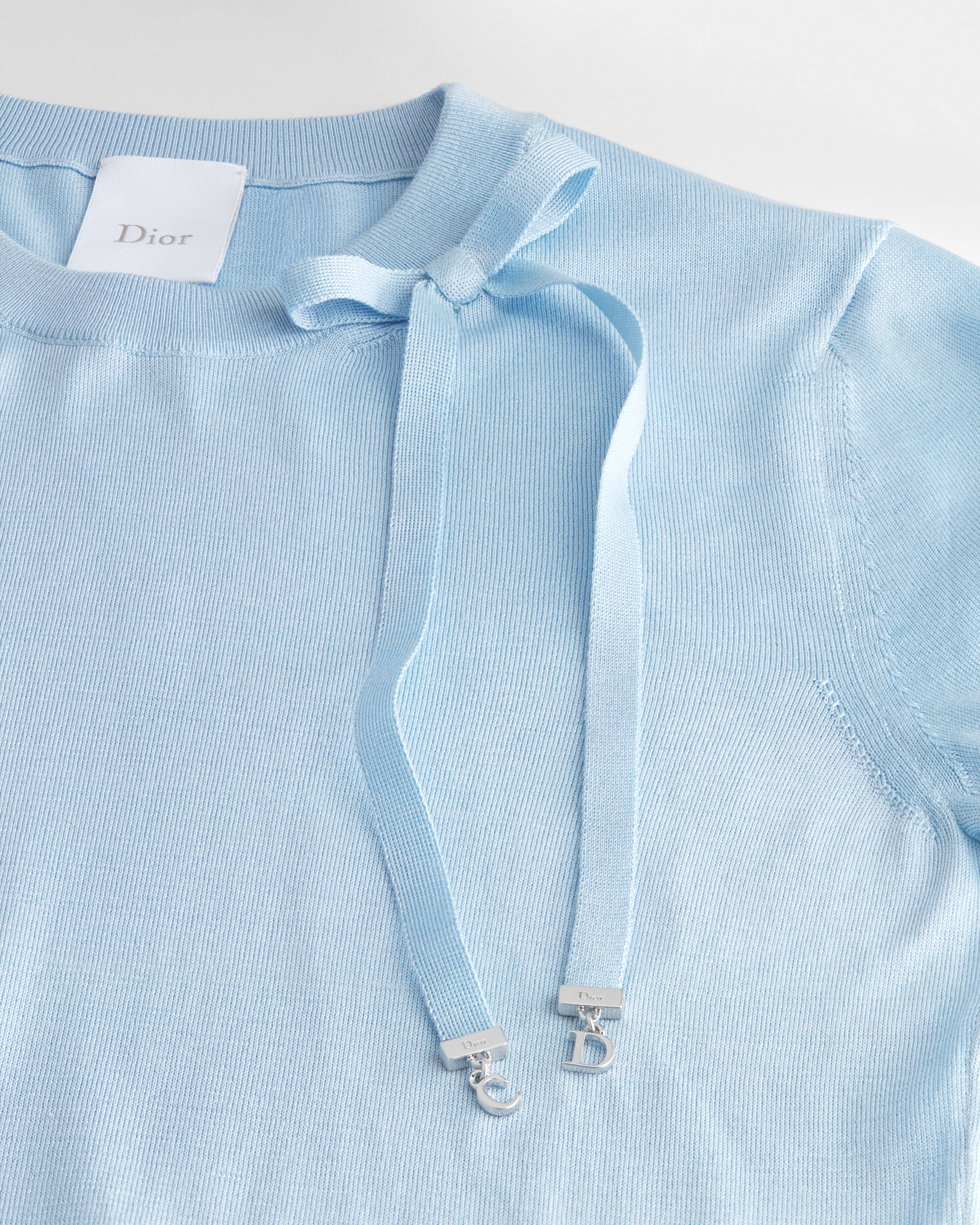 短袖修身针织衫 天蓝色桑蚕丝针织面料 E09