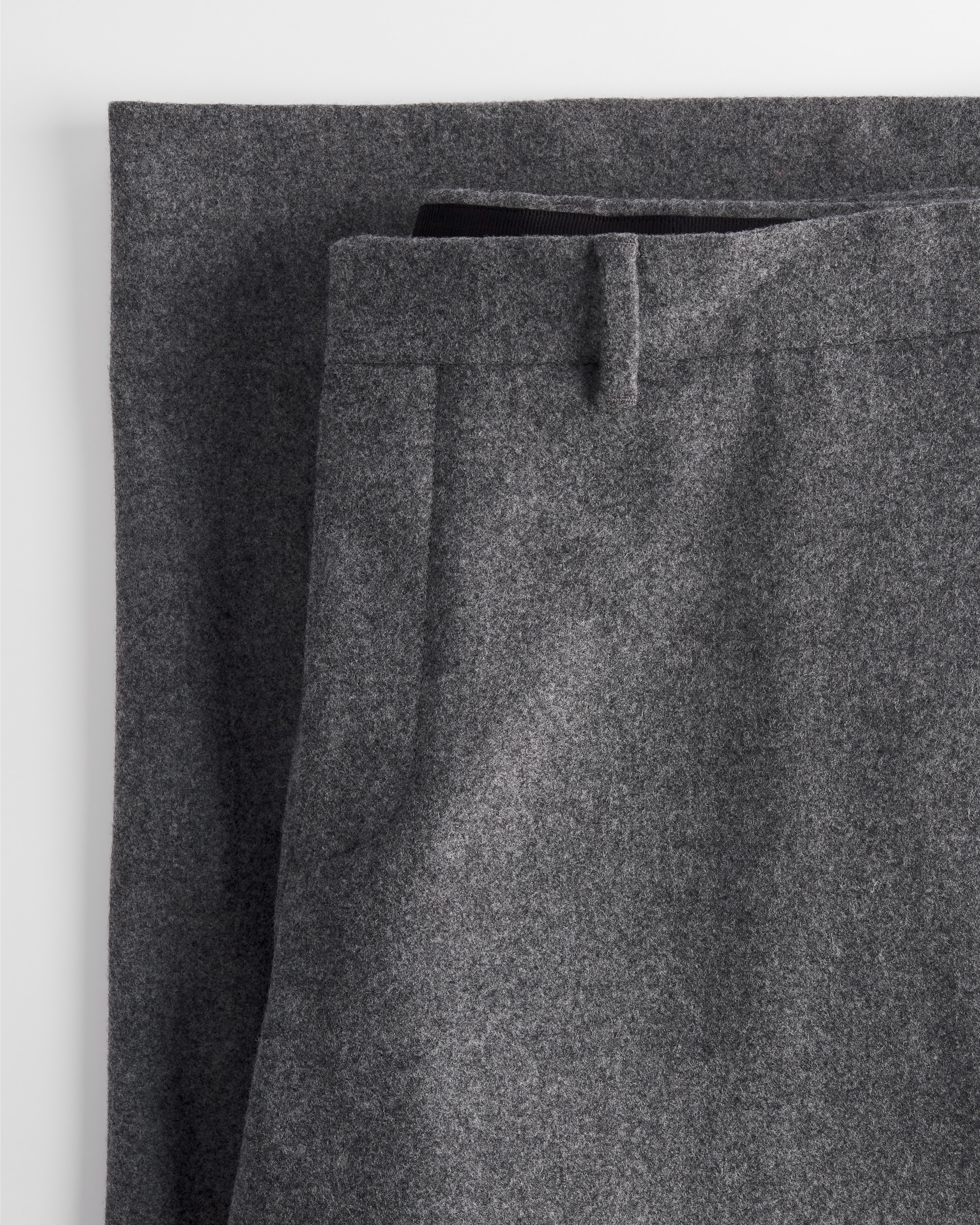 宽松长裤 煤灰色绵羊毛法兰绒面料 E09