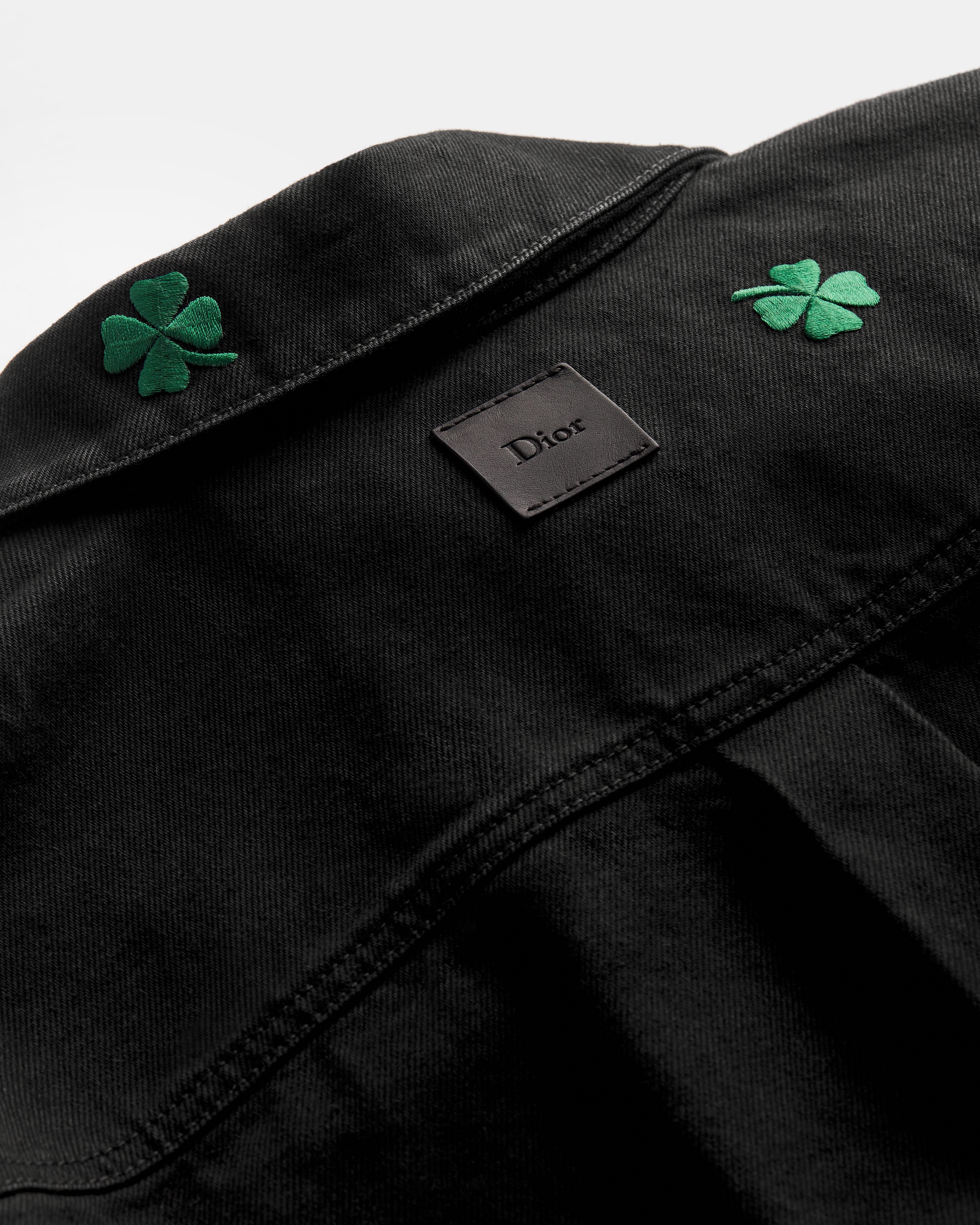 外套衬衫 黑色棉质斜纹面料 Dior Clover 图案刺绣 E10