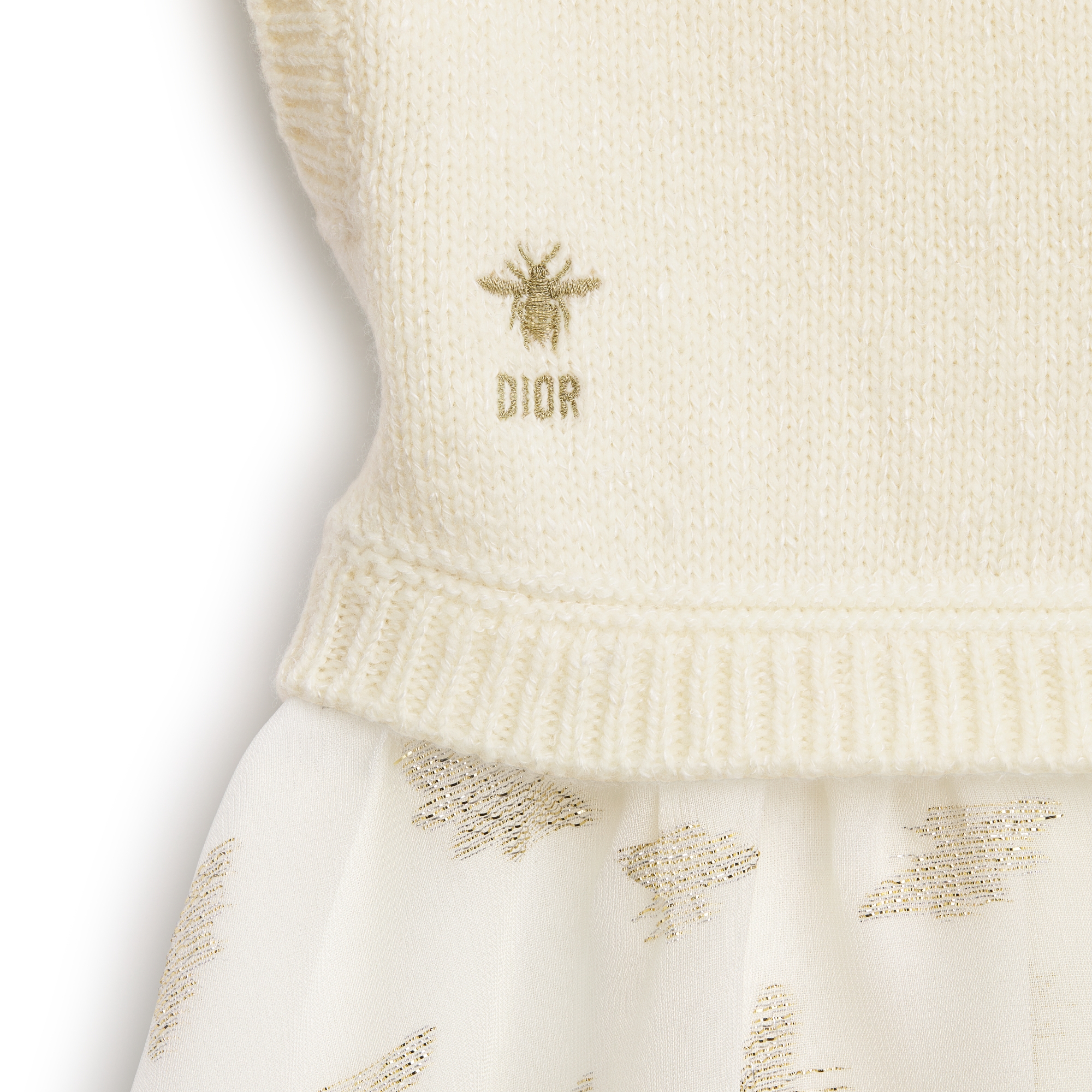 婴幼儿喇叭形连衣裙 象牙色绵羊毛和桑蚕丝混纺针织面料和象牙色轻薄面料金色调提花小蜜蜂图案 E09