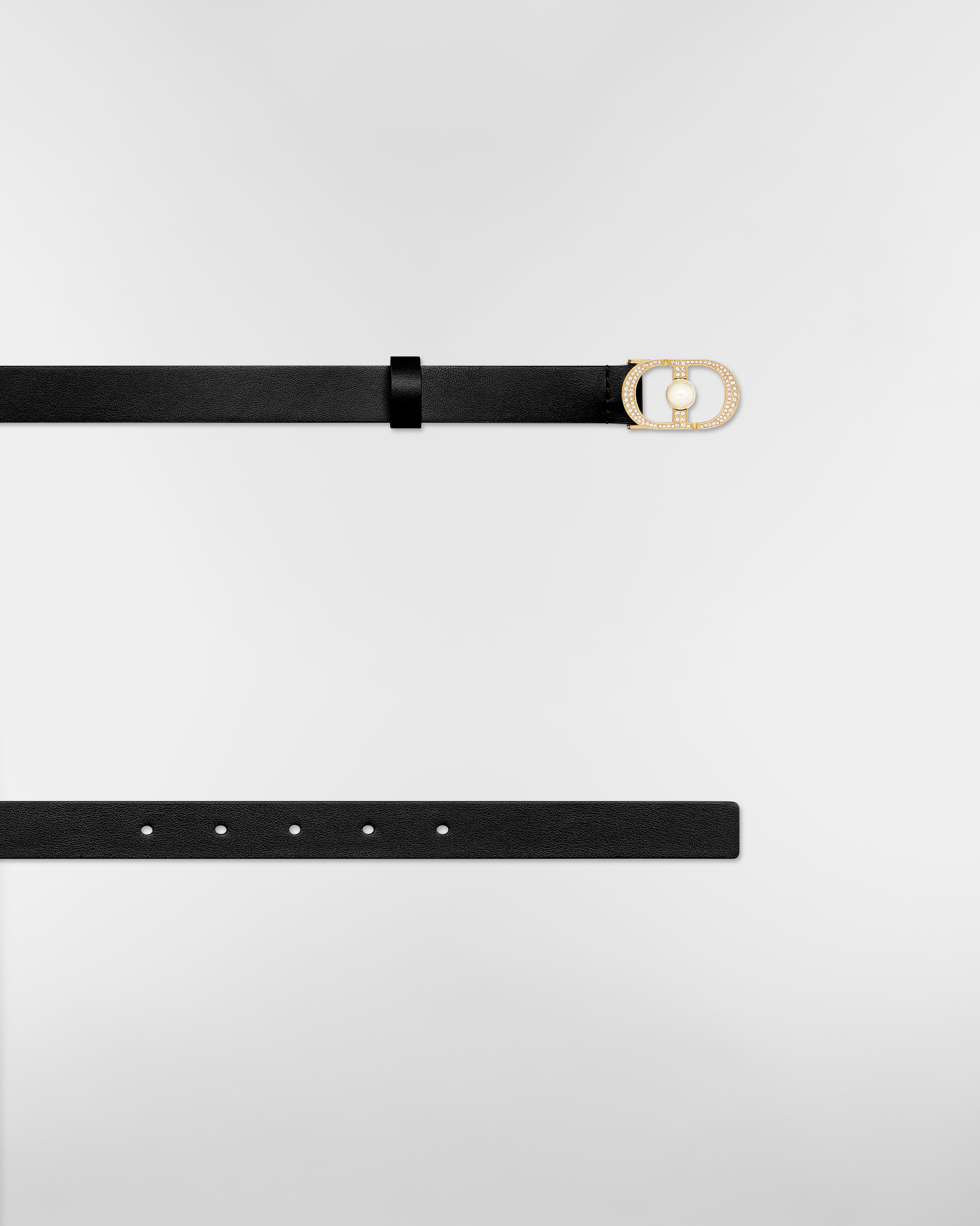 30 Montaigne Jolie 腰带 20 毫米黑色光滑牛皮革、白色树脂珠饰和银色调晶体 E06