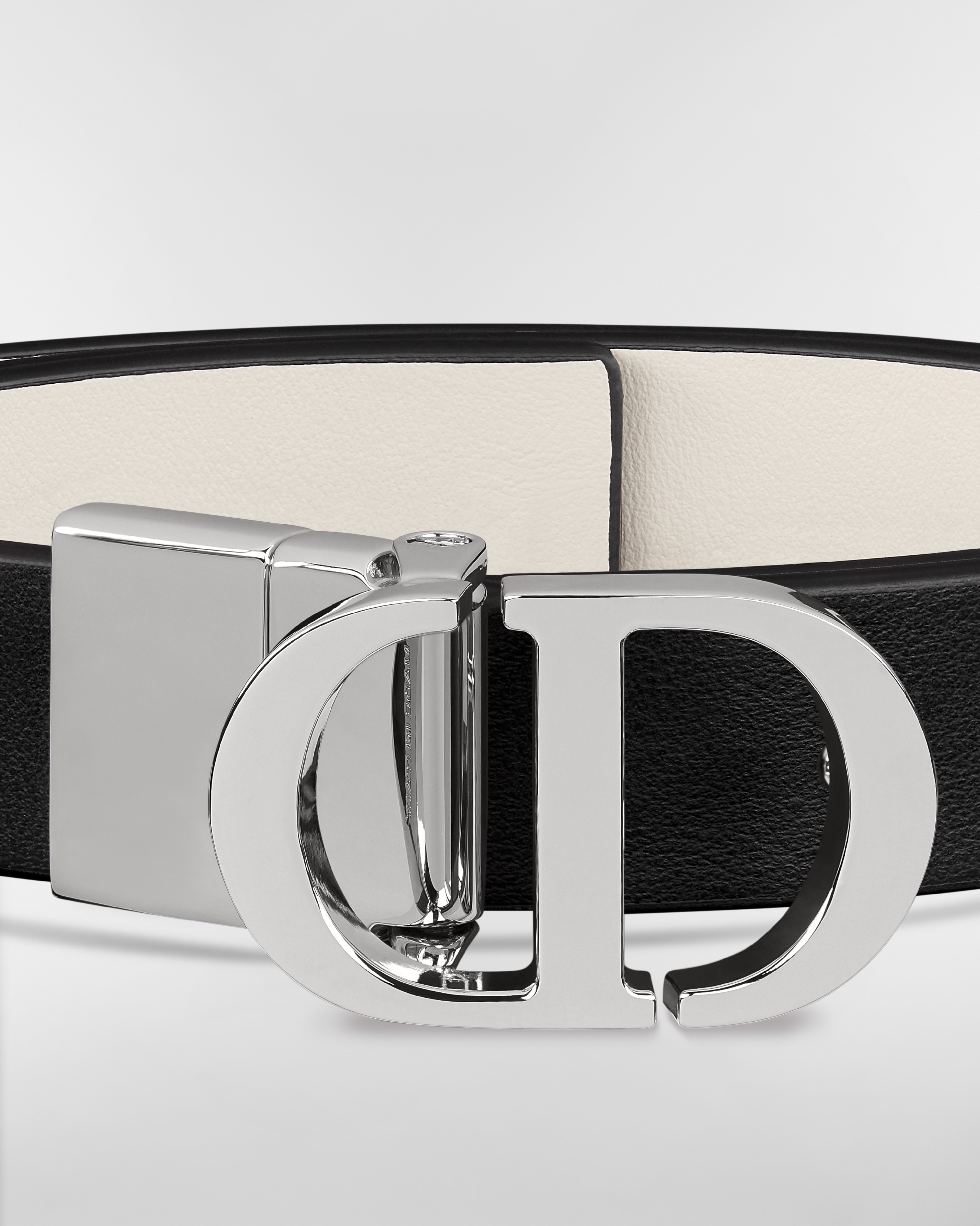 30 Montaigne 双面腰带 20 毫米黑色和奶白色光滑牛皮革 E09