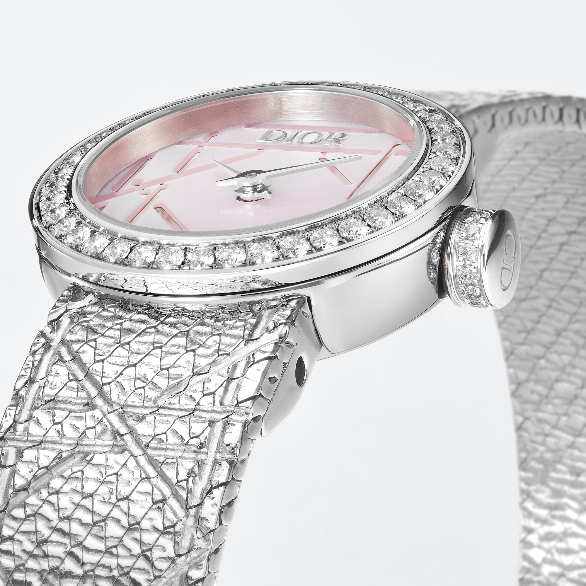 La Mini D My Dior 腕表 直径 19 毫米，钢、粉色珍珠母贝和钻石 E03