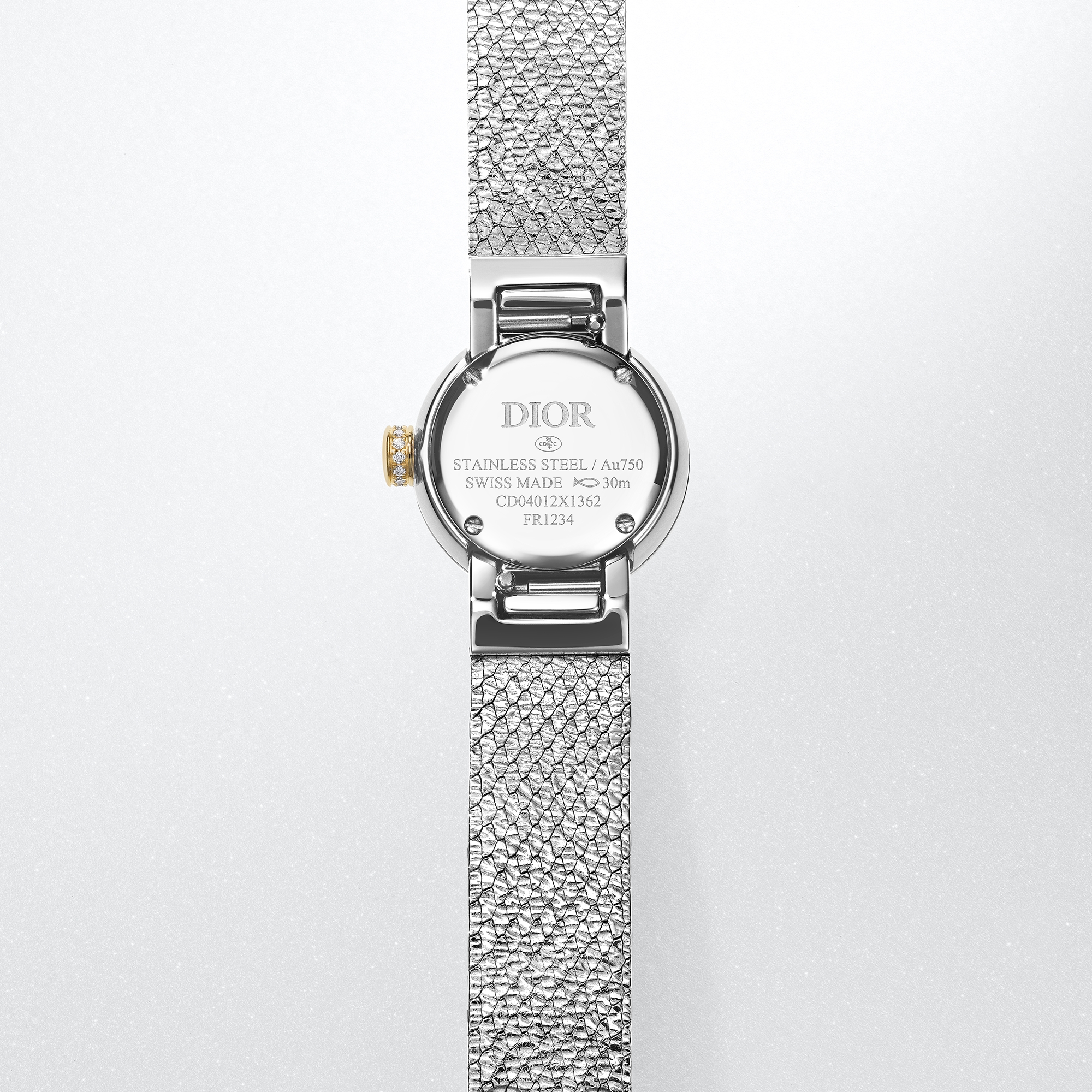 La Mini D My Dior 腕表 直径 19 毫米，钢、黄色 18K 金、白色珍珠母贝和钻石 E05