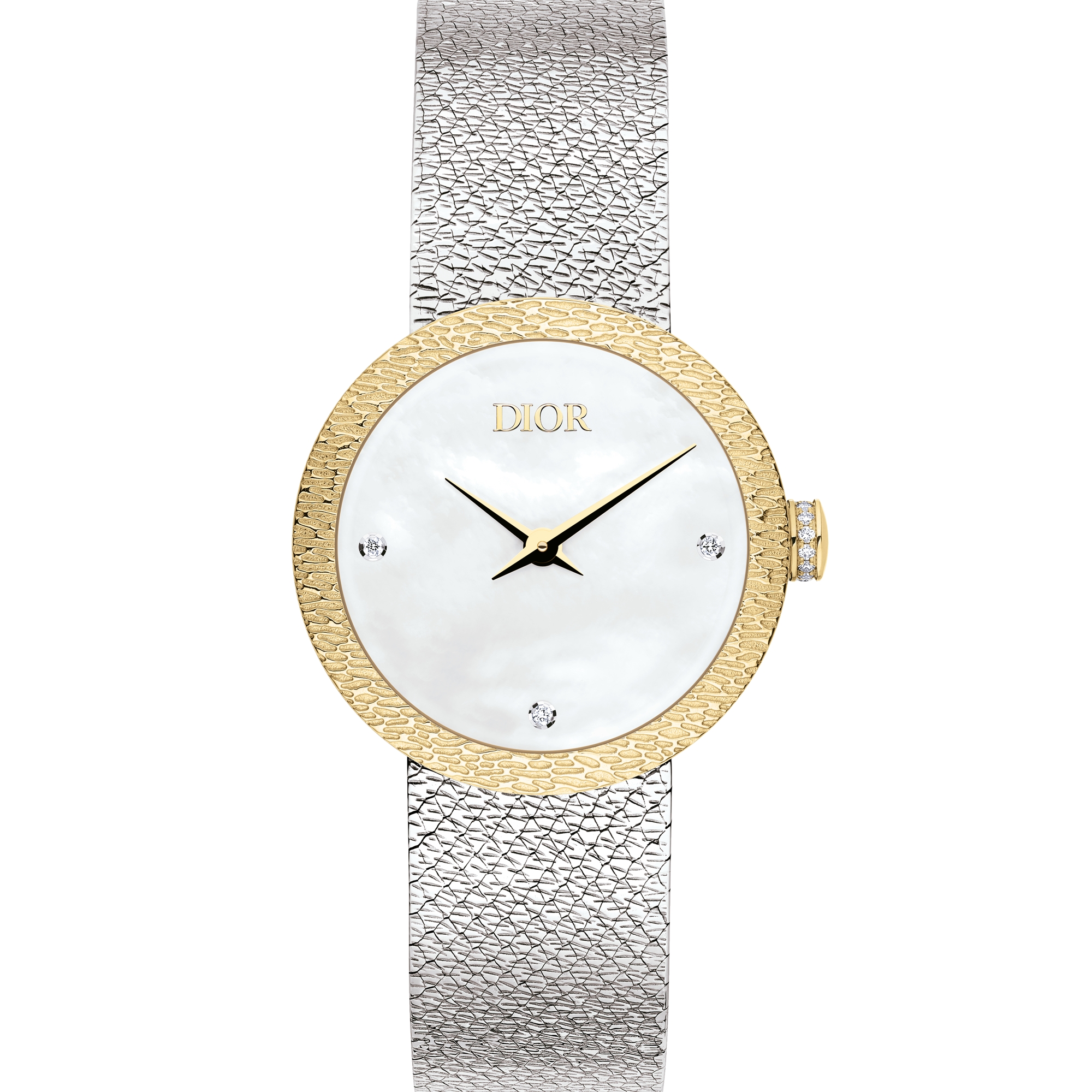 La D de Dior Satine 腕表 直径 25 毫米，钢、黄色 18K 金、白色珍珠母贝和钻石 E06