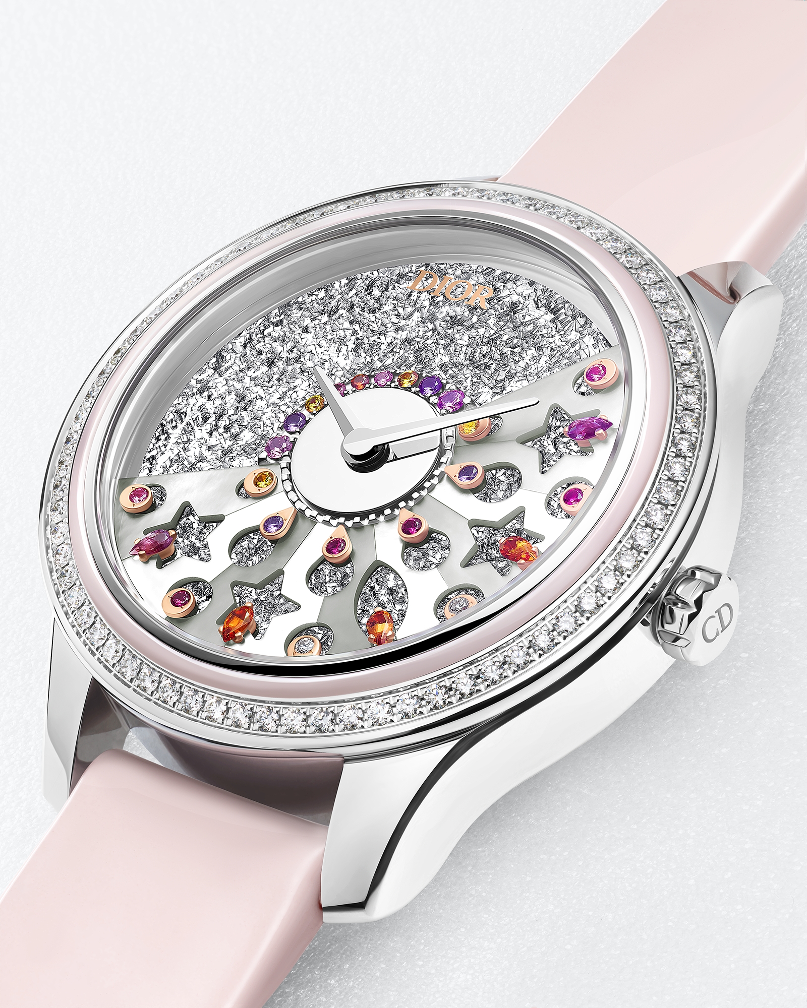 Dior Grand Bal Cirque de Monsieur Dior 腕表 直径 36 毫米，自动上链机芯，钢、珍珠母贝和钻石 E03