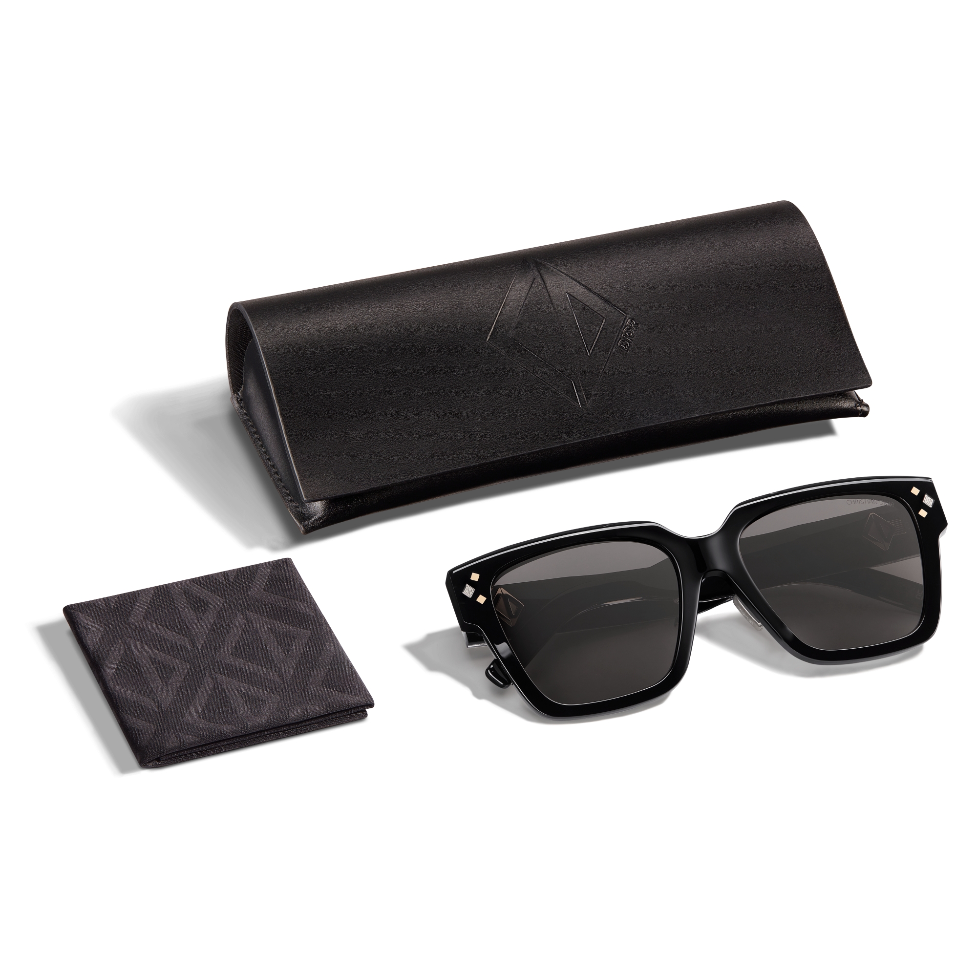 CD Diamond S3F 太阳眼镜 黑色正方形镜框 E13