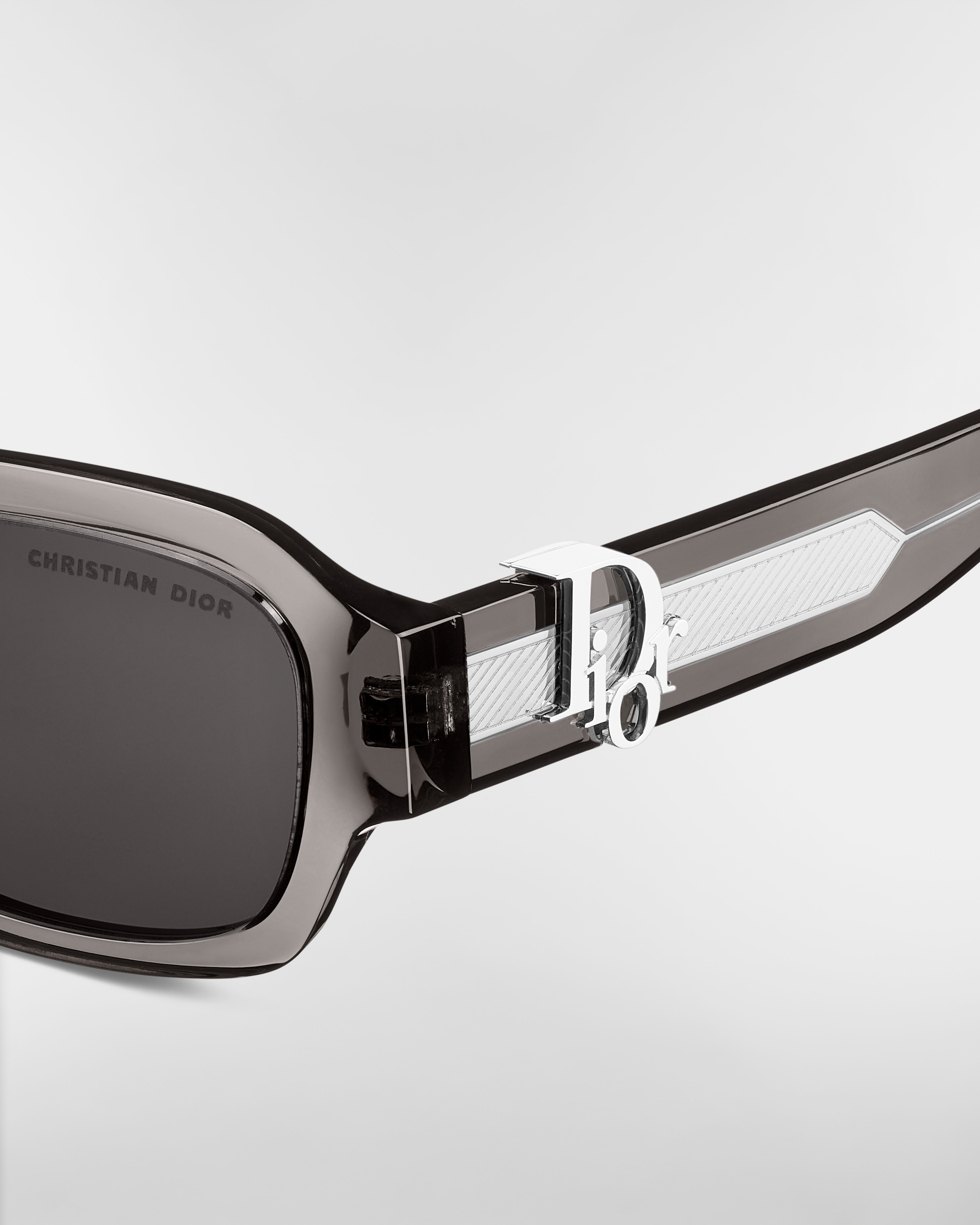 Dior Oblique S2I 太阳眼镜 黑色半透明方形镜框 E09