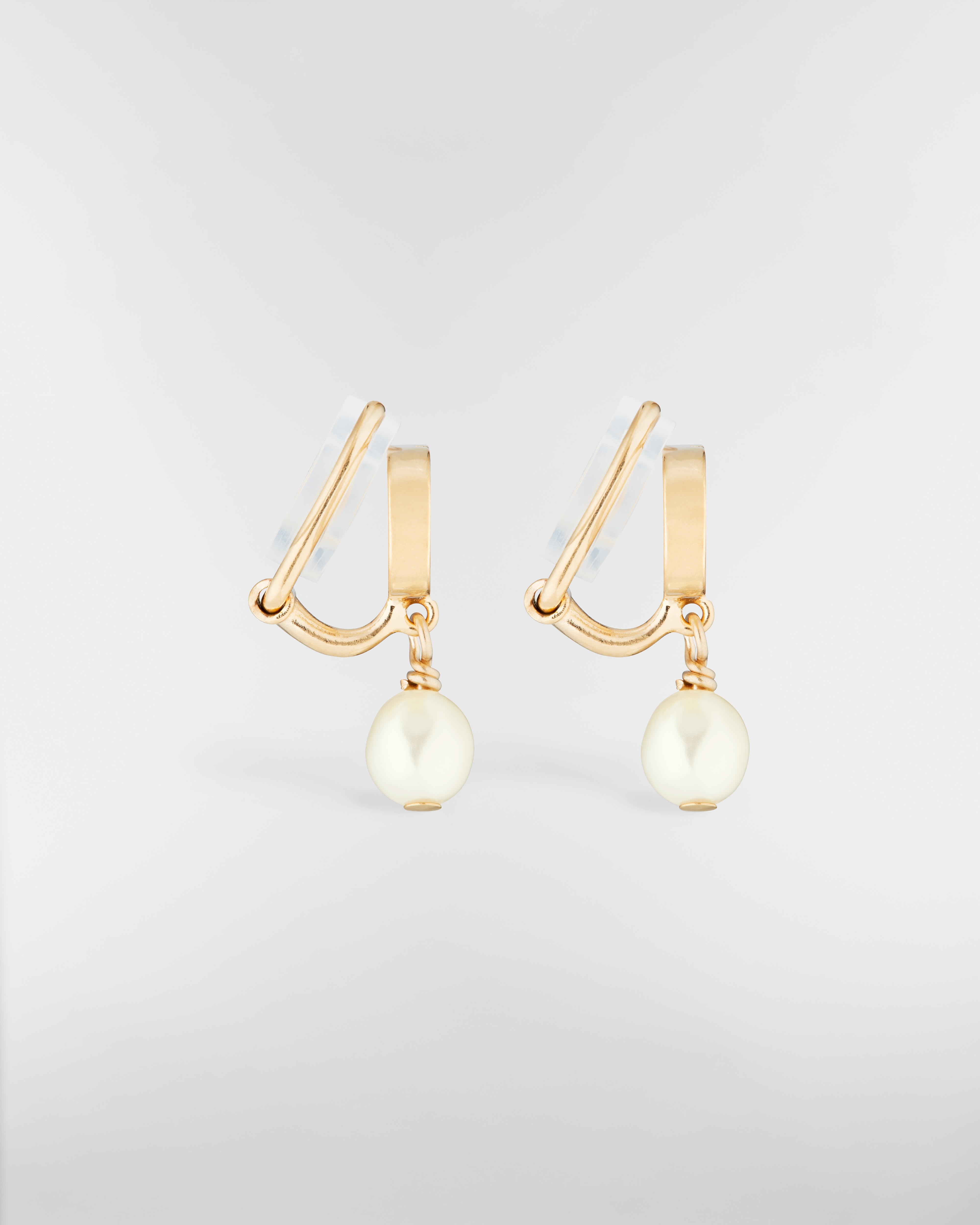 Petit CD 夹式耳环 金色饰面金属和白色树脂珠饰 E02