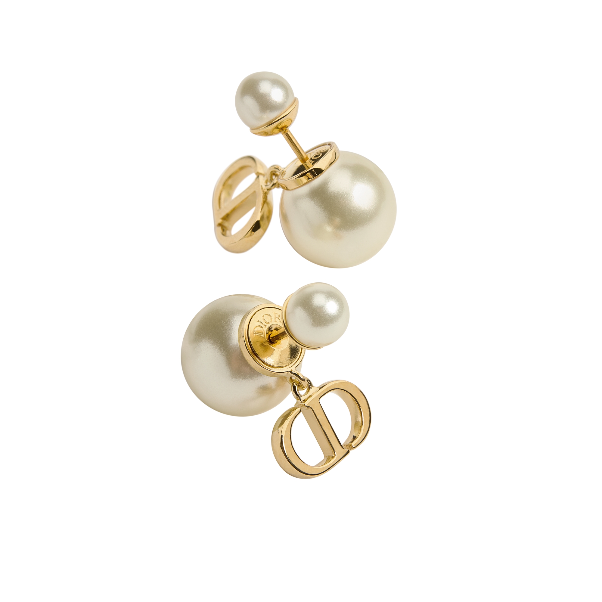  金色饰面金属和白色树脂珠饰