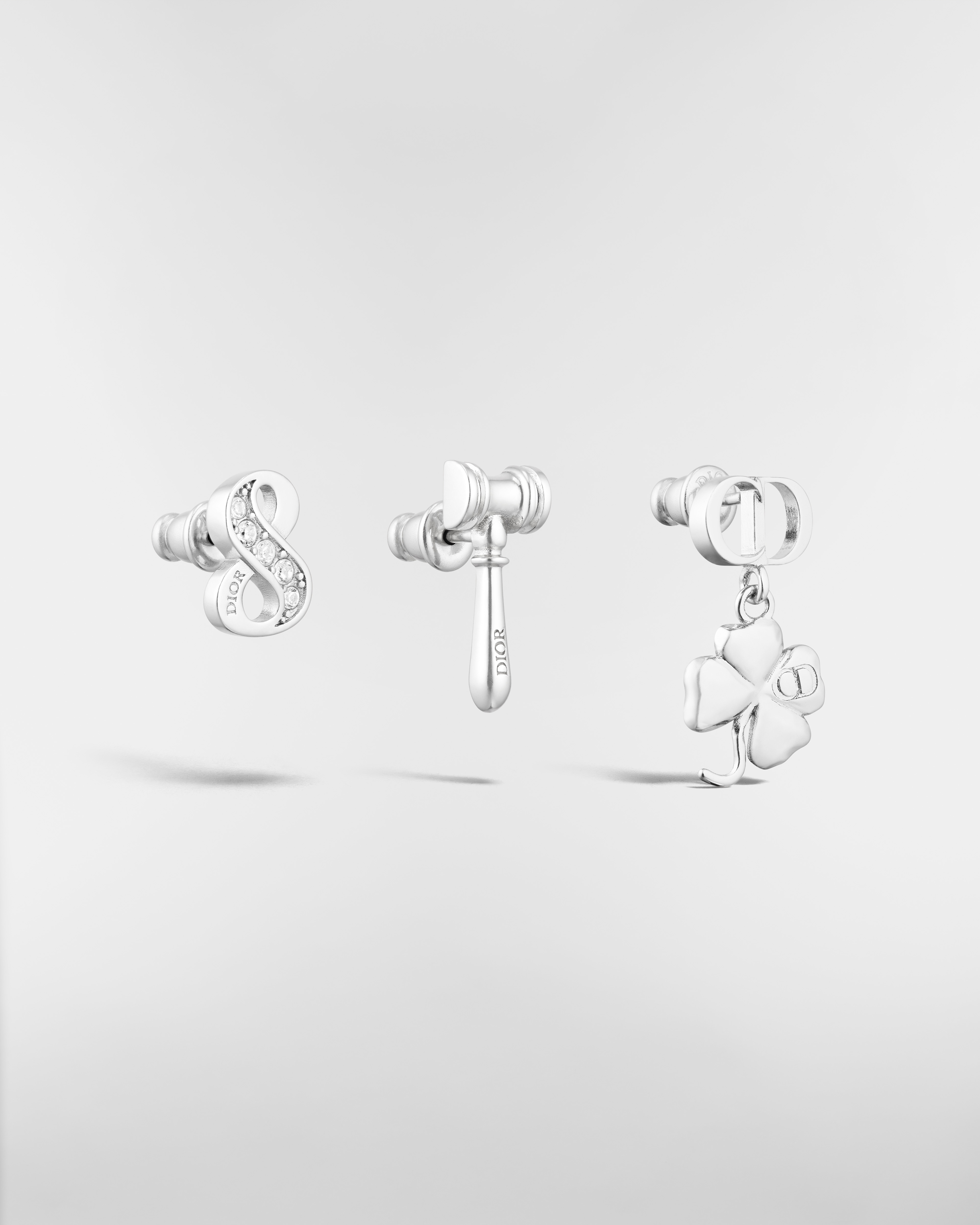 Knock on Wood 耳环套装 银色饰面铜合金和白色晶体装饰 E03