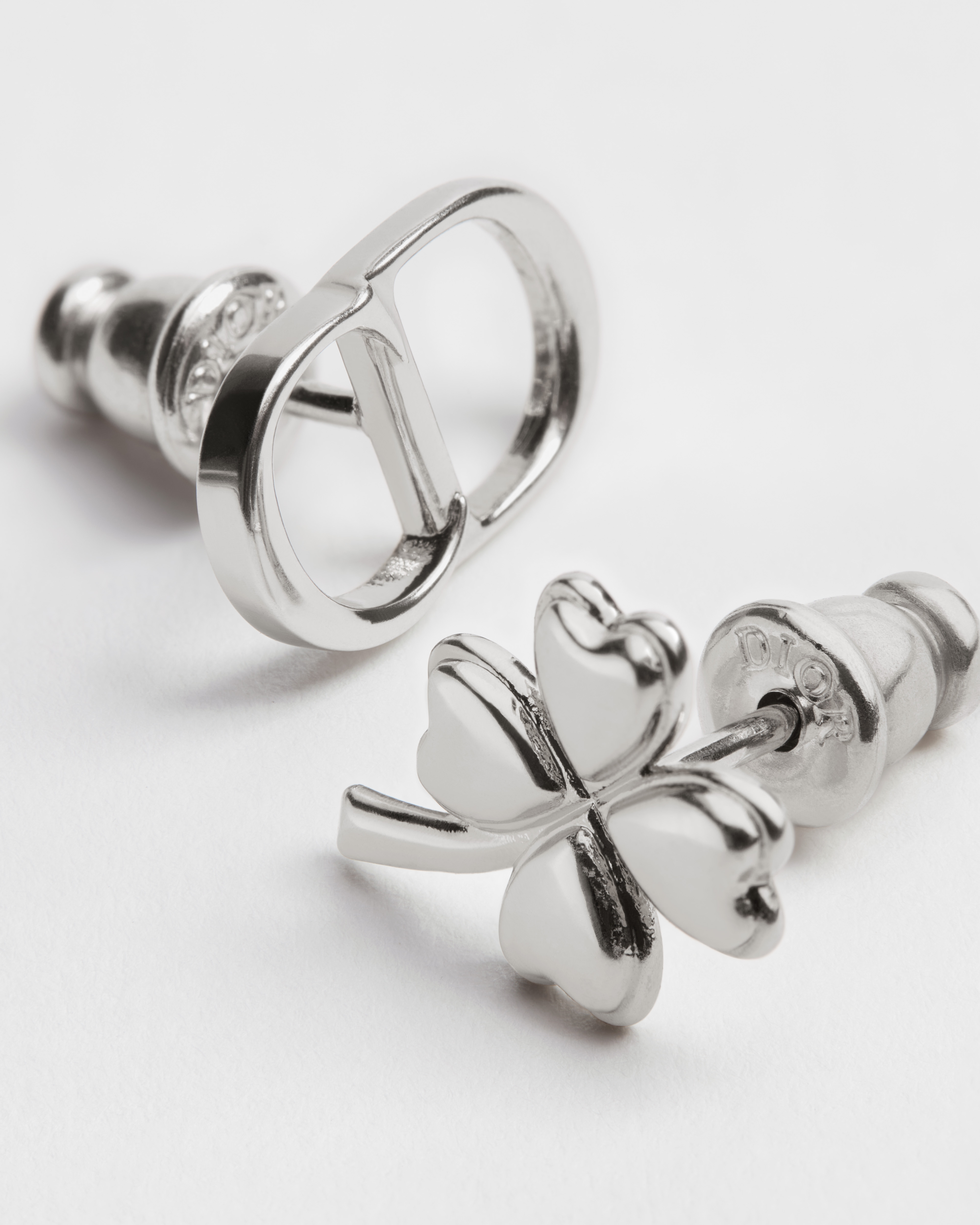 Dior Trèfle 耳环 银色饰面铜合金 E09