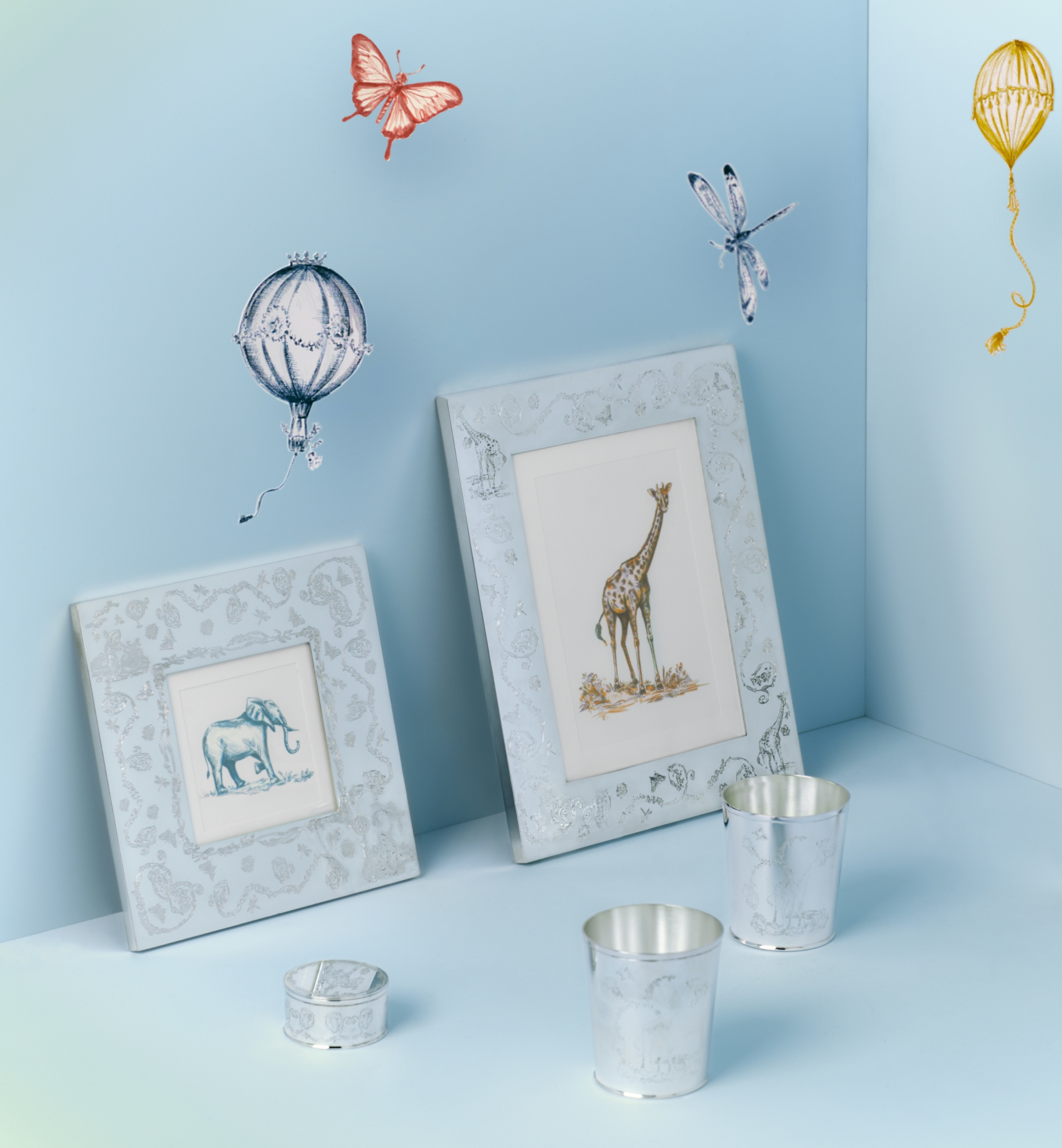 大号相框 银色饰面金属 Innocence 茹伊印花图案 E14