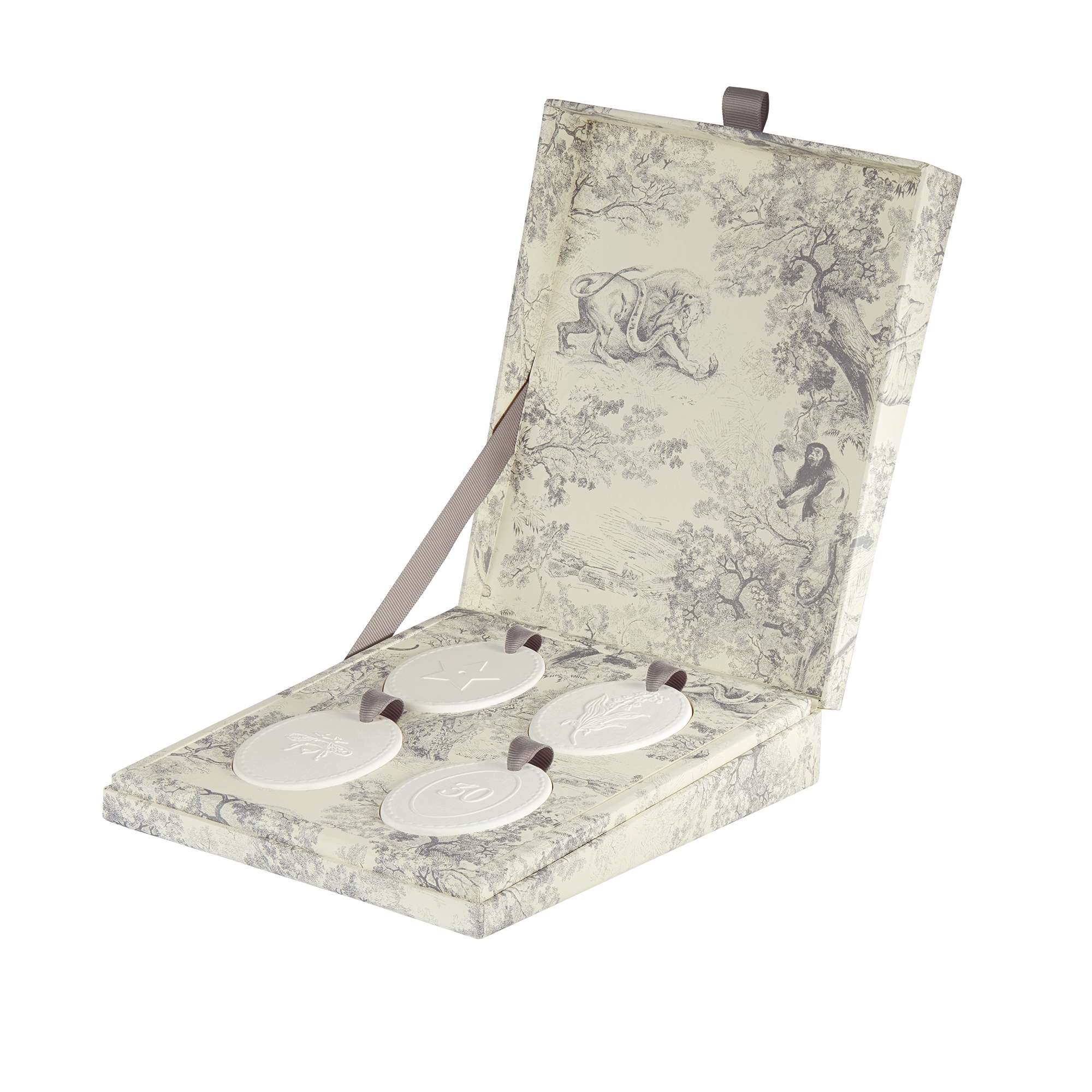 圆形饰牌四件套 多色茹伊印花 E03