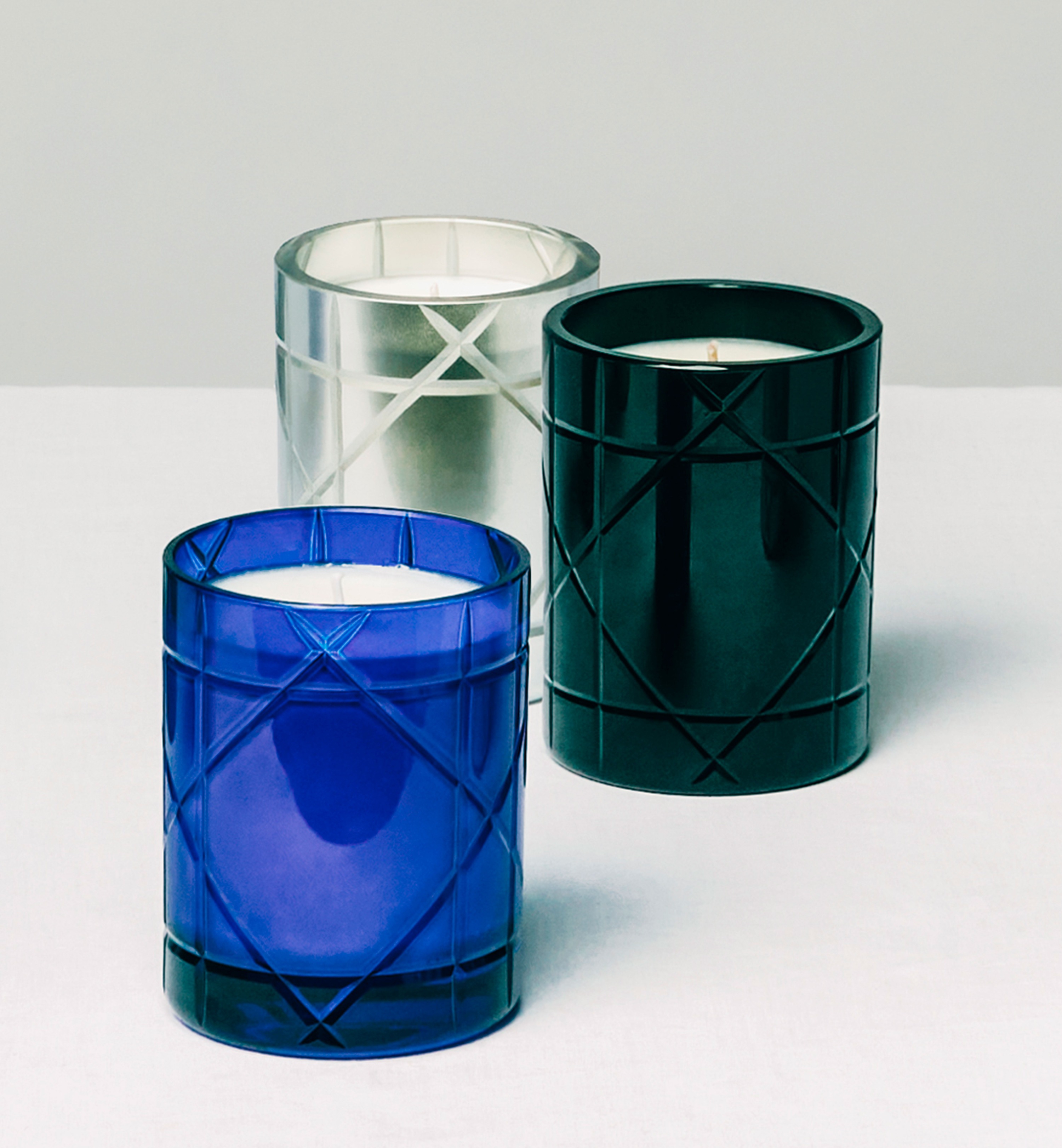 Résines Boisées 香氛蜡烛 黑色藤格纹 E13