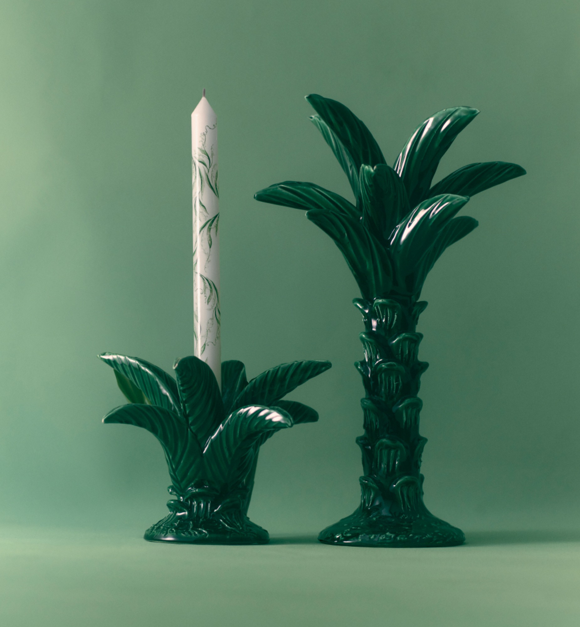 锥形蜡烛三件套装 铃兰系列，白色和绿色 E12