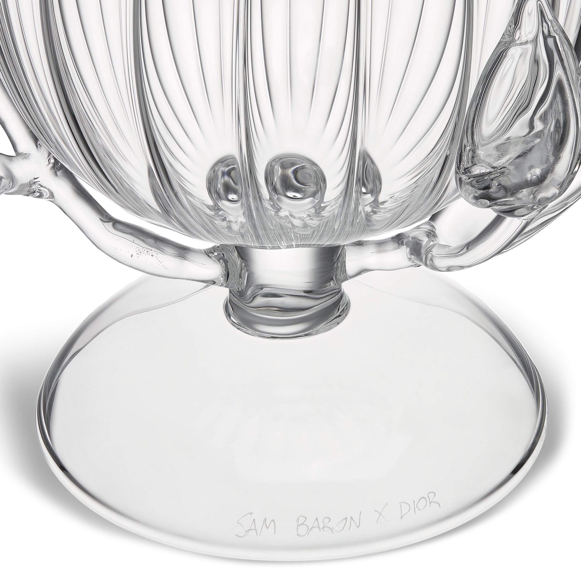 花瓶 Dior Maison 与 Sam Baron 联名，透明效果手工吹制玻璃 E09