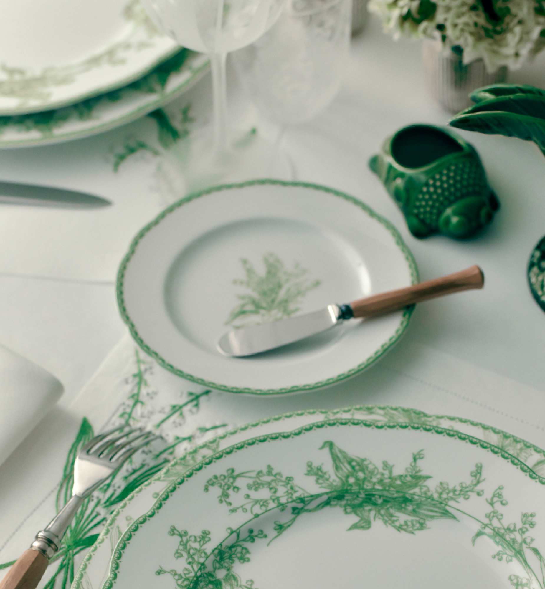 小吃碟 迪奥铃兰系列绿色细节 E13